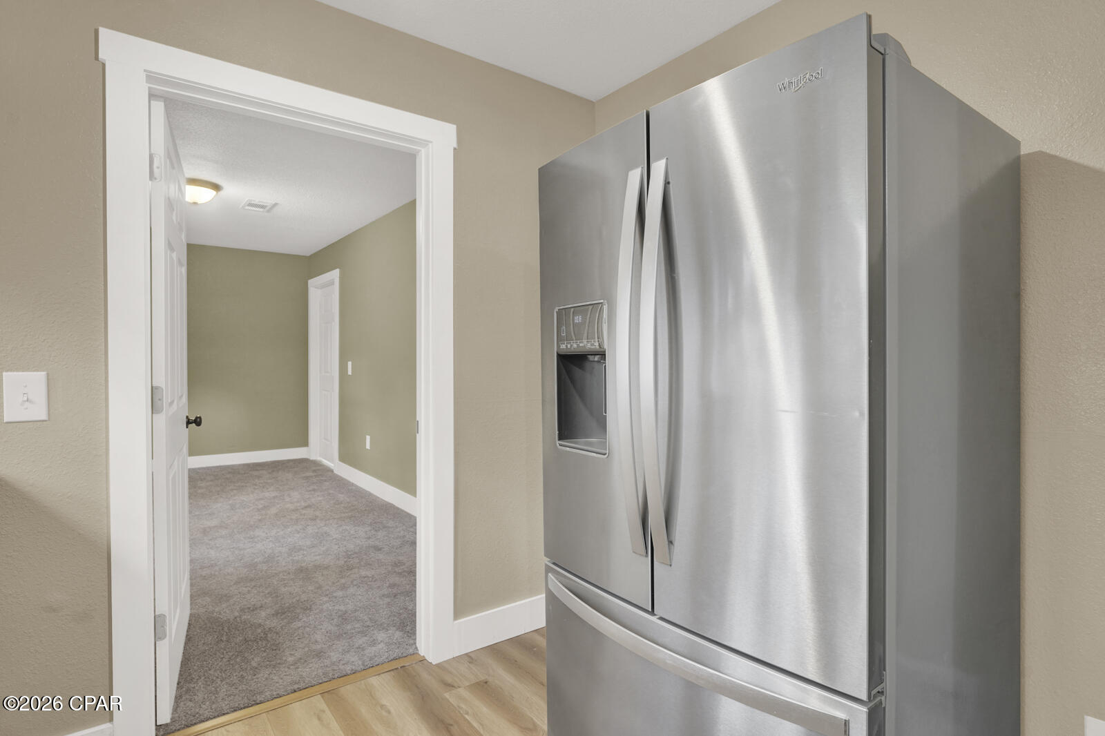 Image 13 For 657 Main Street