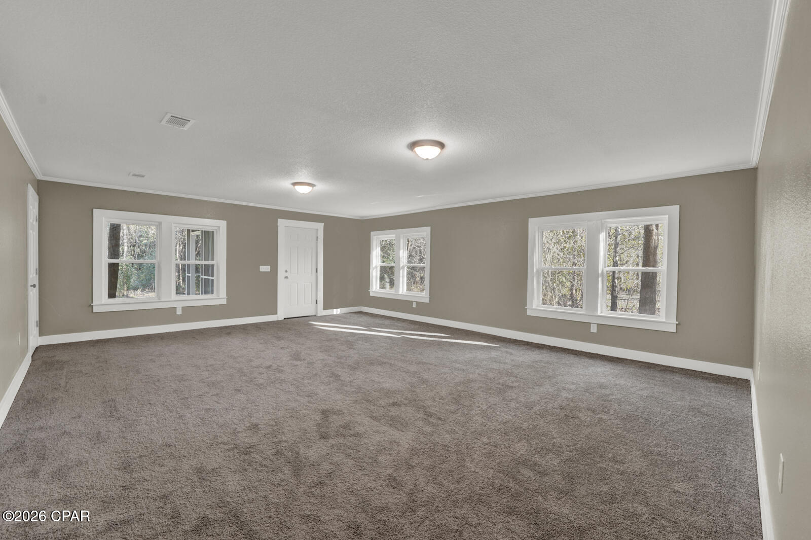 Image 16 For 657 Main Street