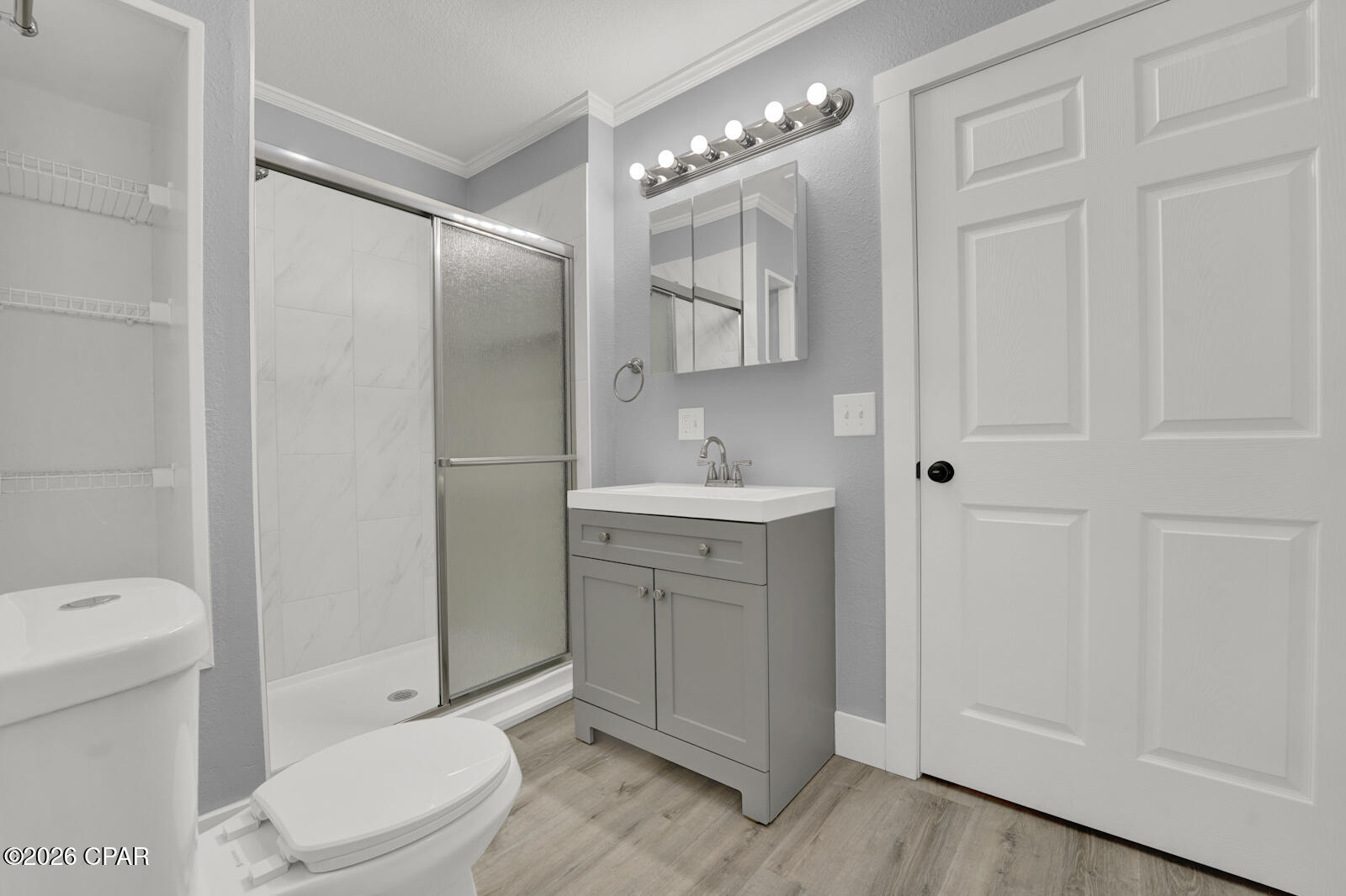 Image 22 For 657 Main Street