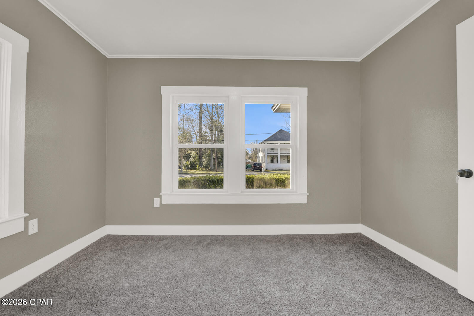 Image 26 For 657 Main Street