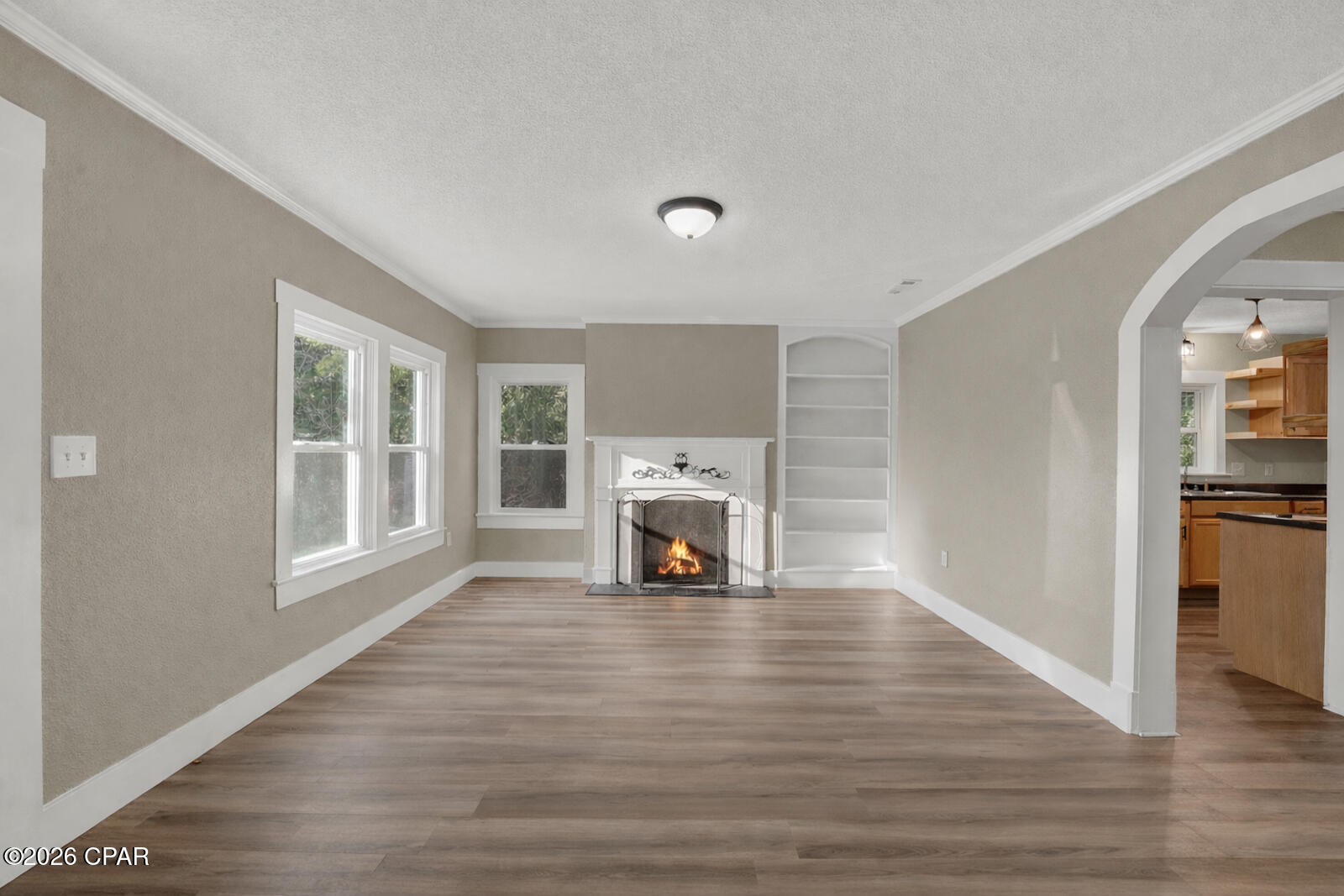 Image 4 For 657 Main Street