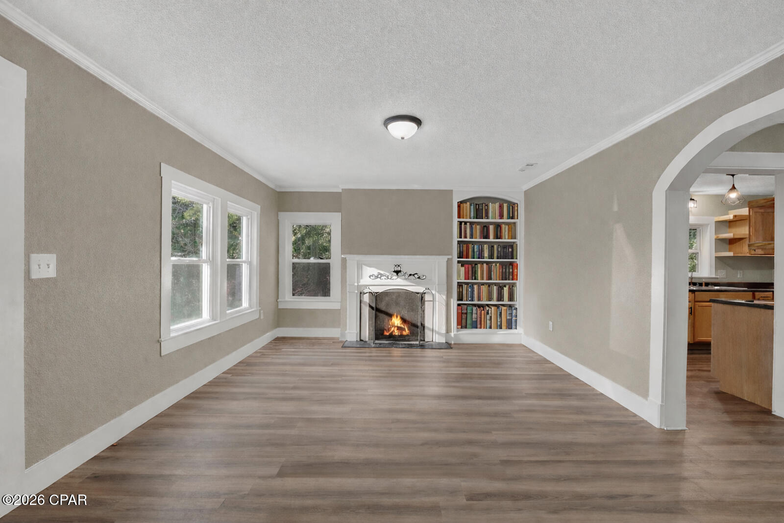 Image 6 For 657 Main Street