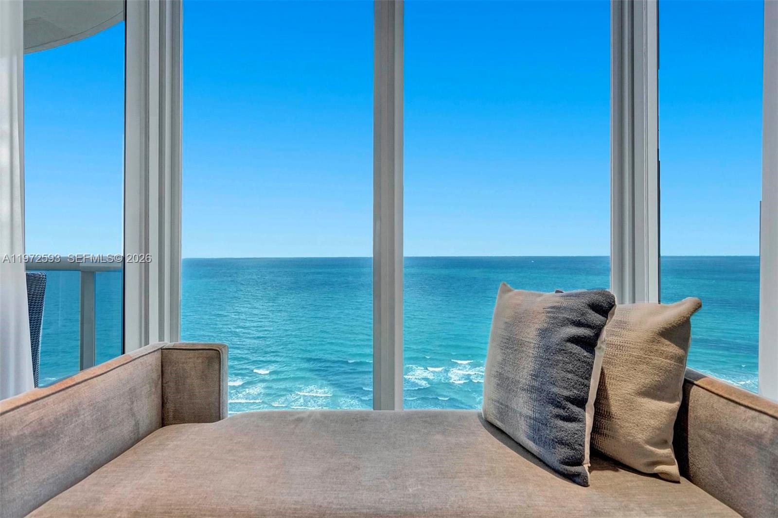 17555 Collins Ave Unit 2107, Sunny Isles Beach, Florida 33160
