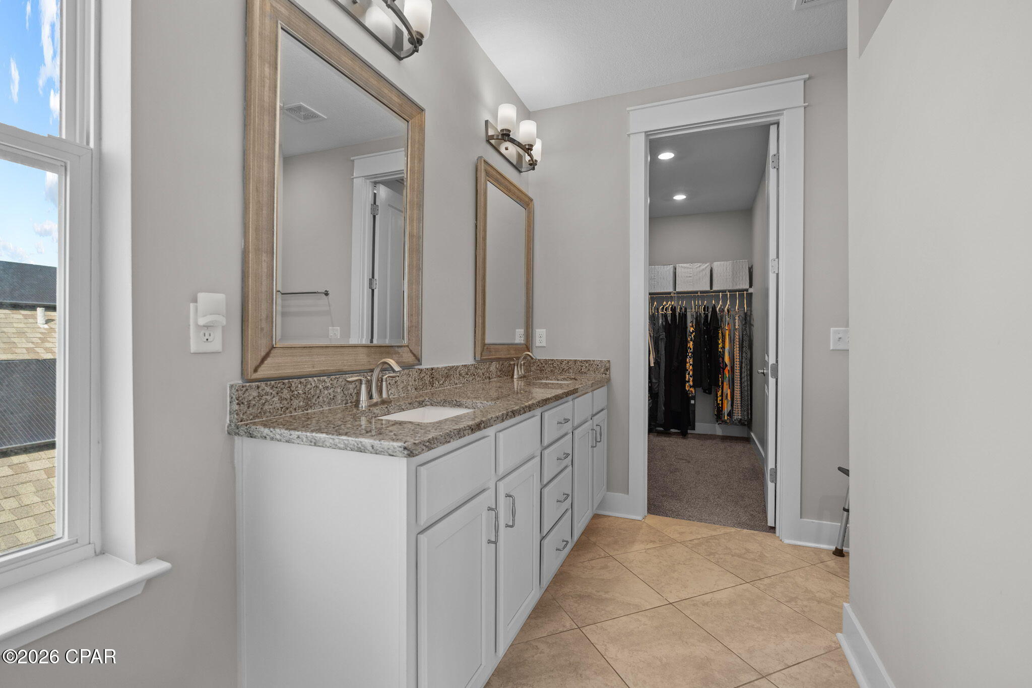 Image 31 For 3209 Astor Avenue