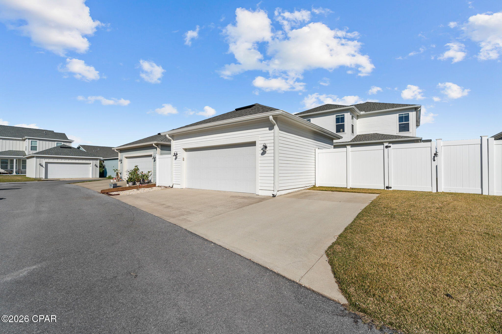 Image 45 For 3209 Astor Avenue