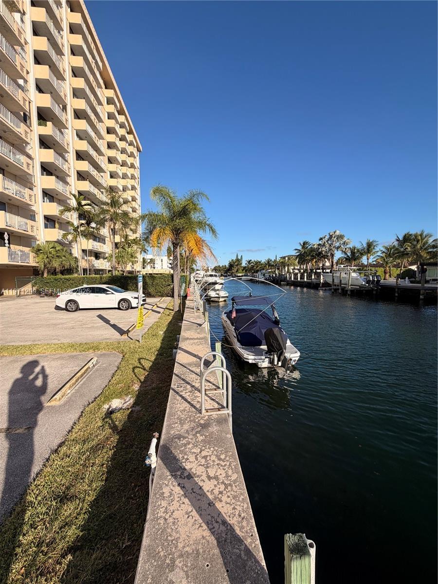Vecino Del Mar Condo