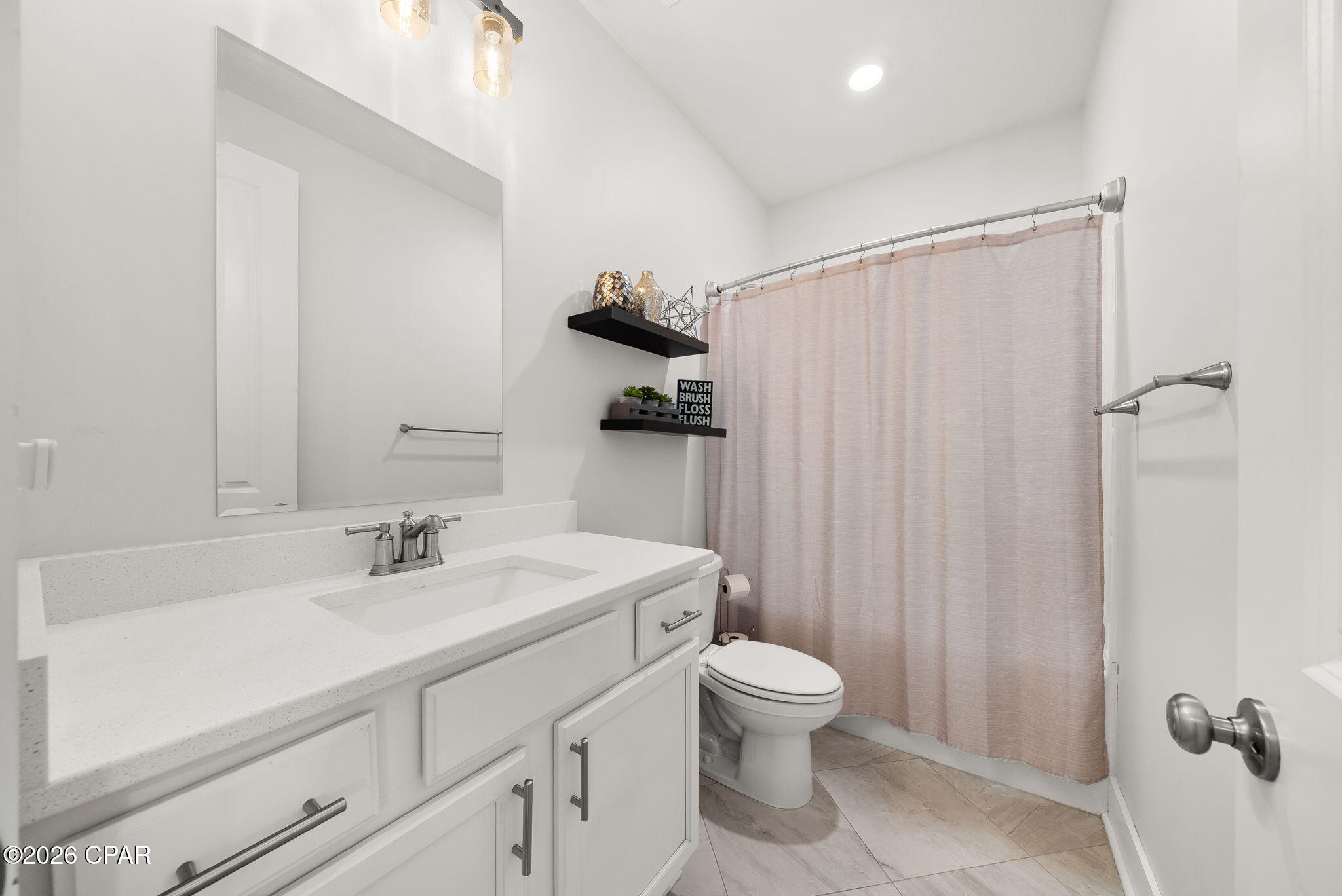 Image 26 For 2101 Kingfisher Court