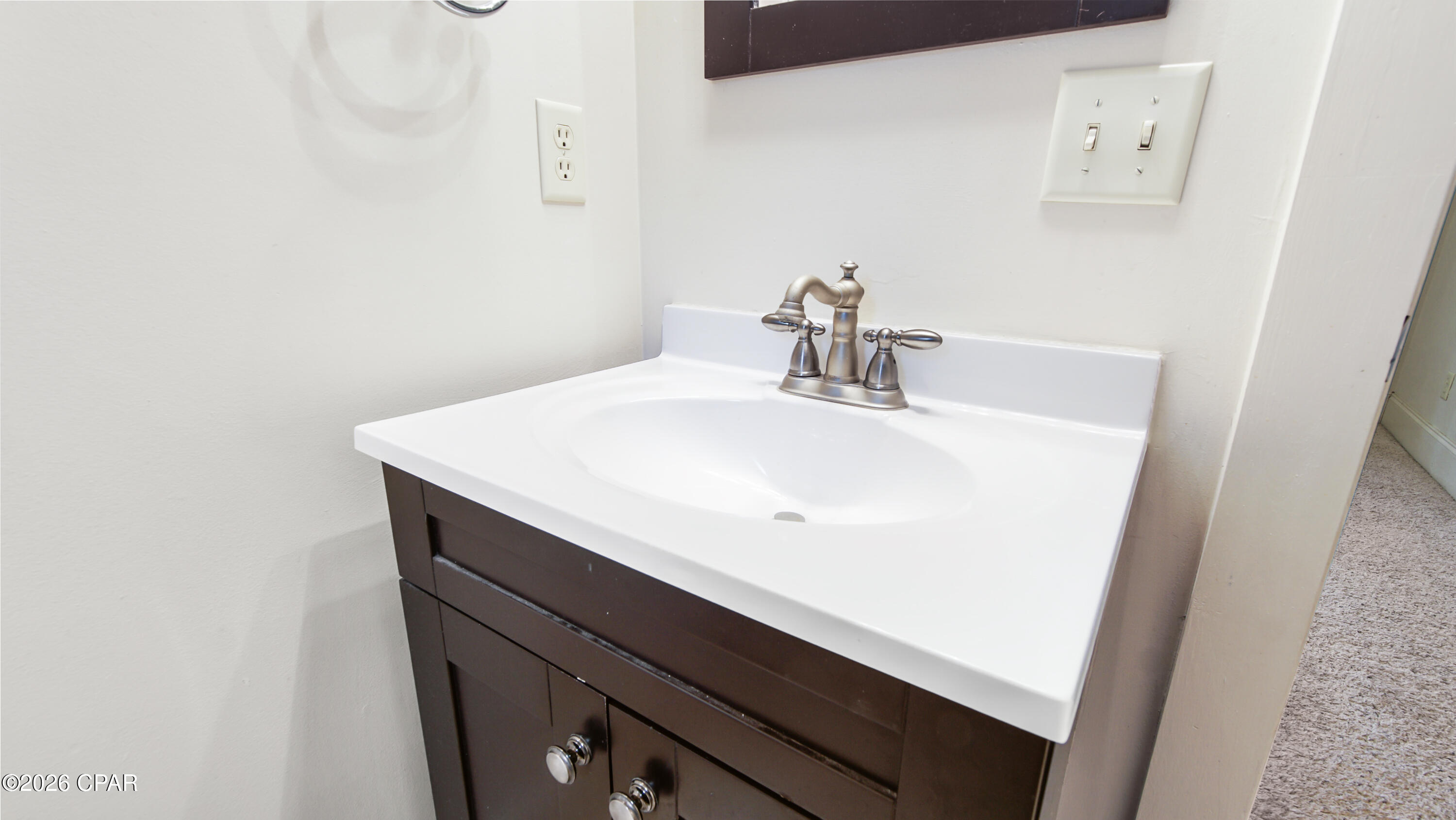 Image 17 For 416 Gainous Road