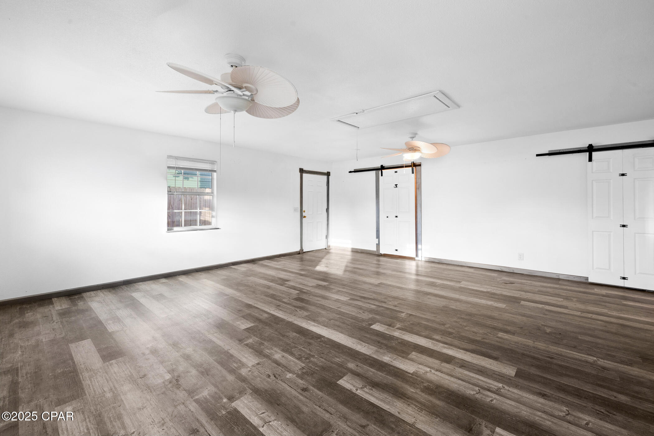 Listing photo id 10 for 816 Transmitter Road