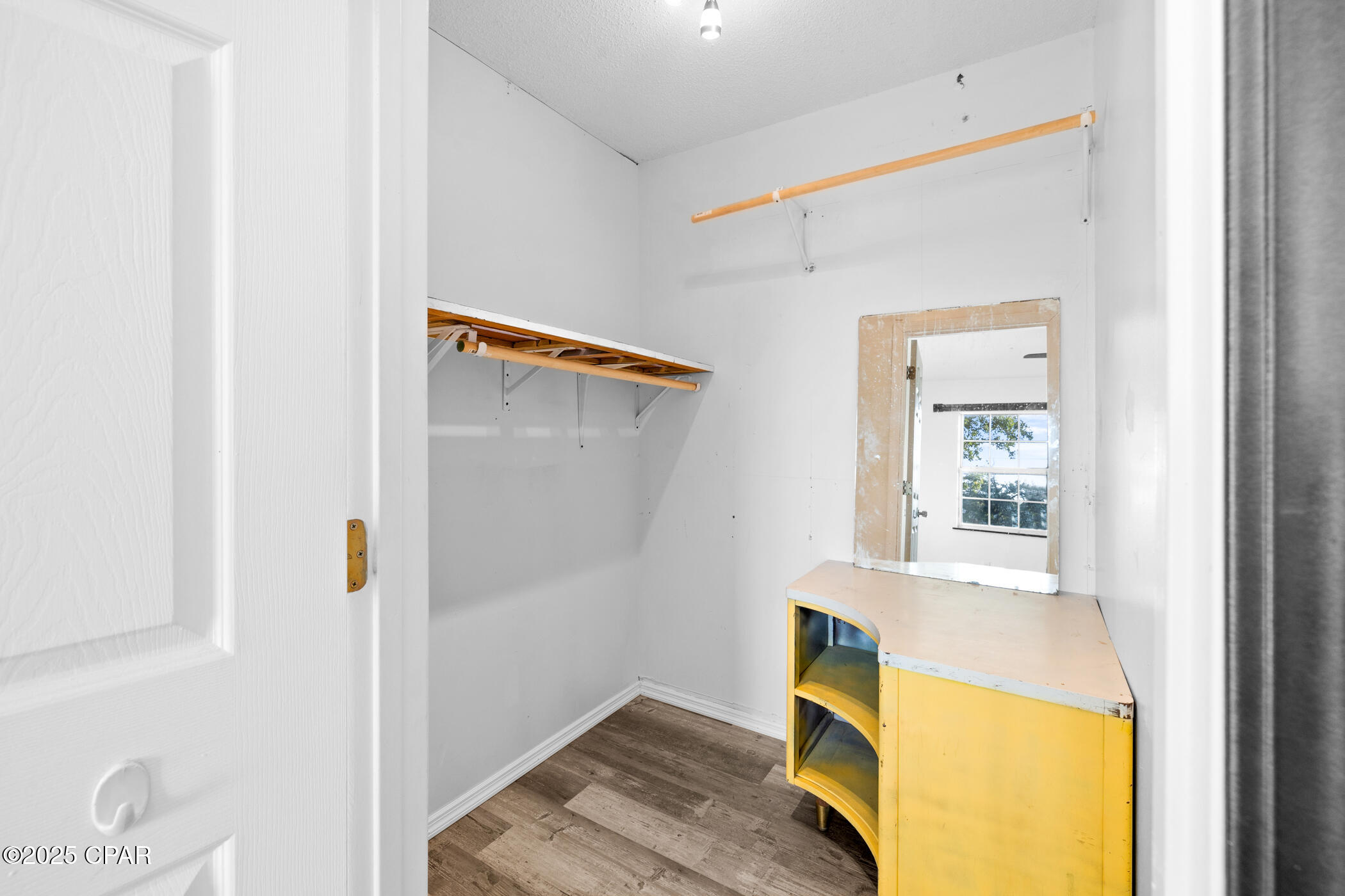 Listing photo id 21 for 816 Transmitter Road