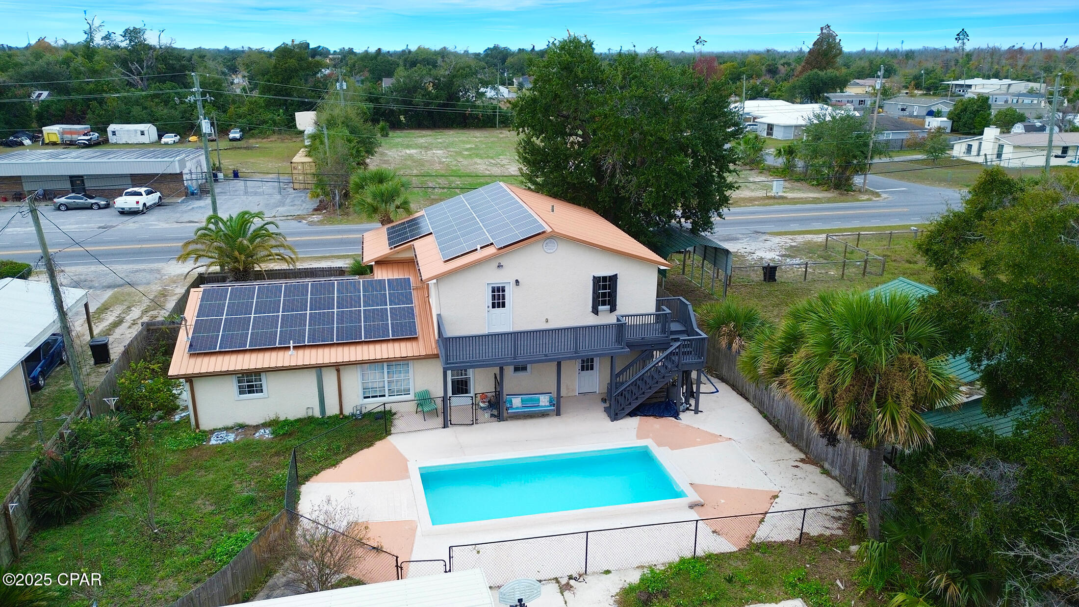 Listing photo id 37 for 816 Transmitter Road