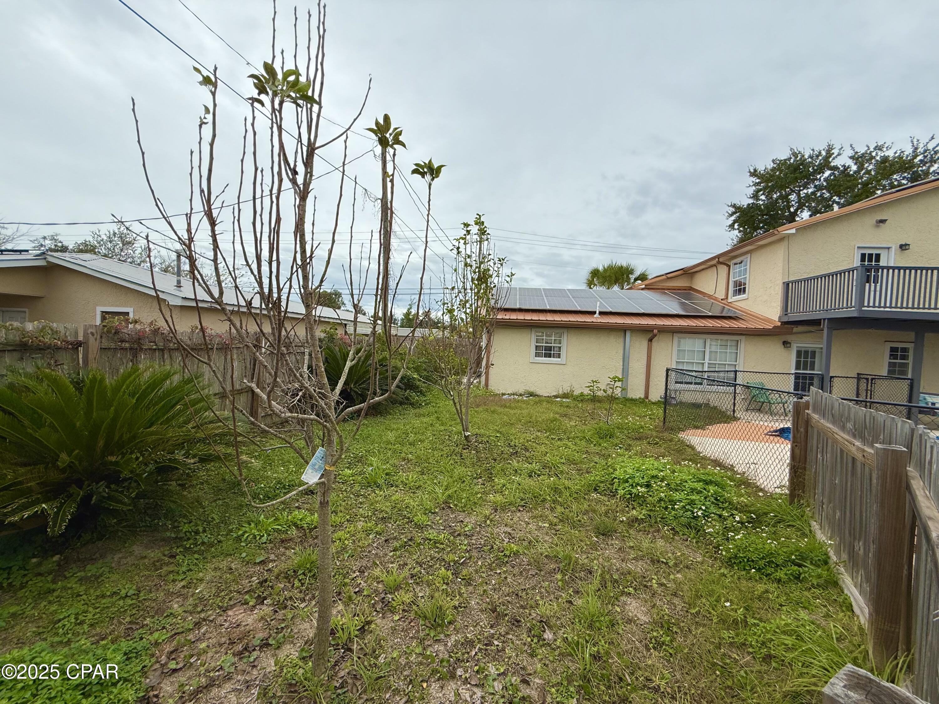 Listing photo id 39 for 816 Transmitter Road