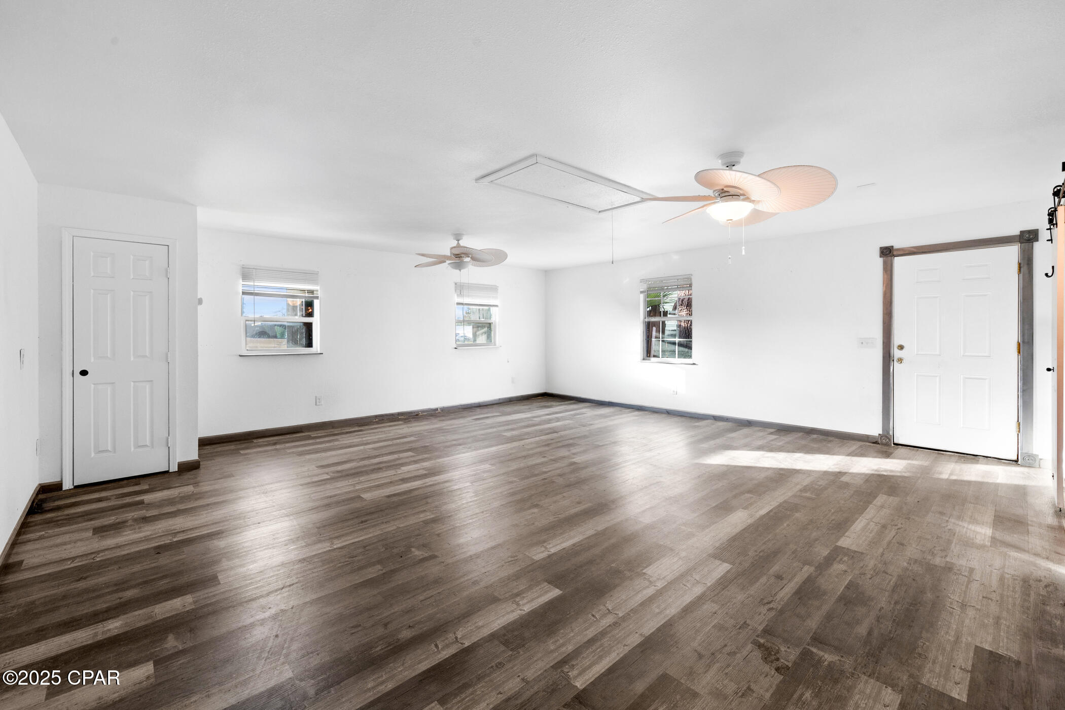 Listing photo id 6 for 816 Transmitter Road