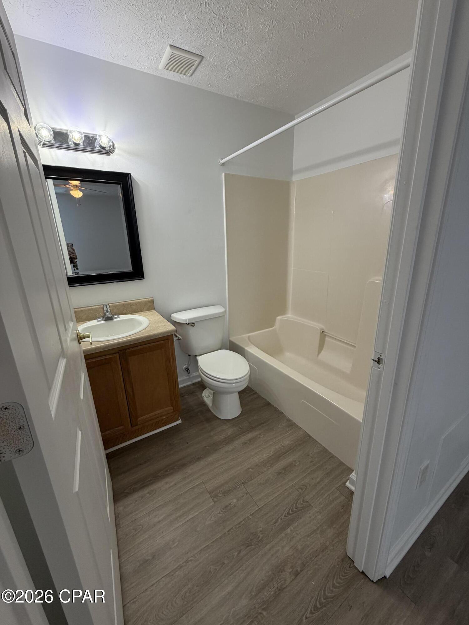 Image 11 For 9117 Laird Street 9123