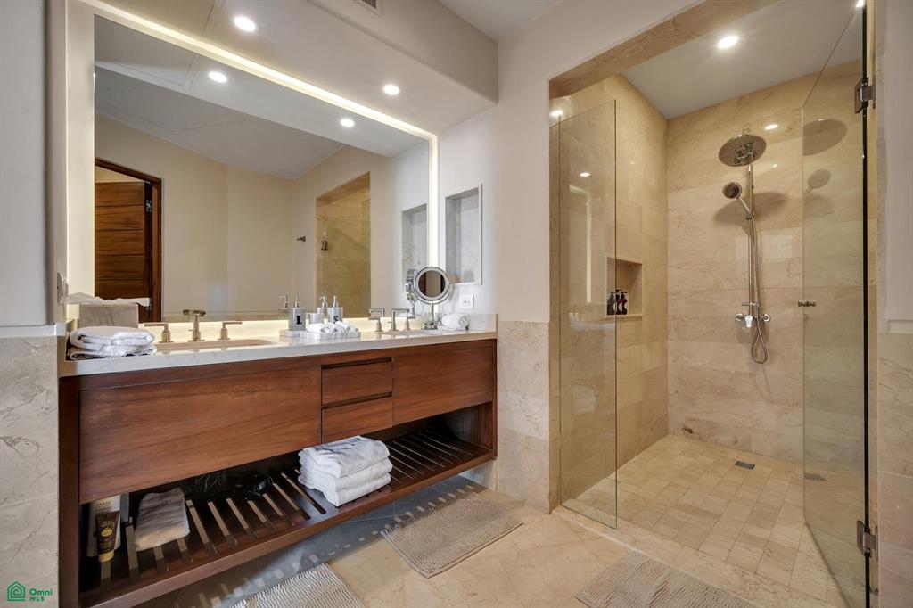 The Ocean Club Residence