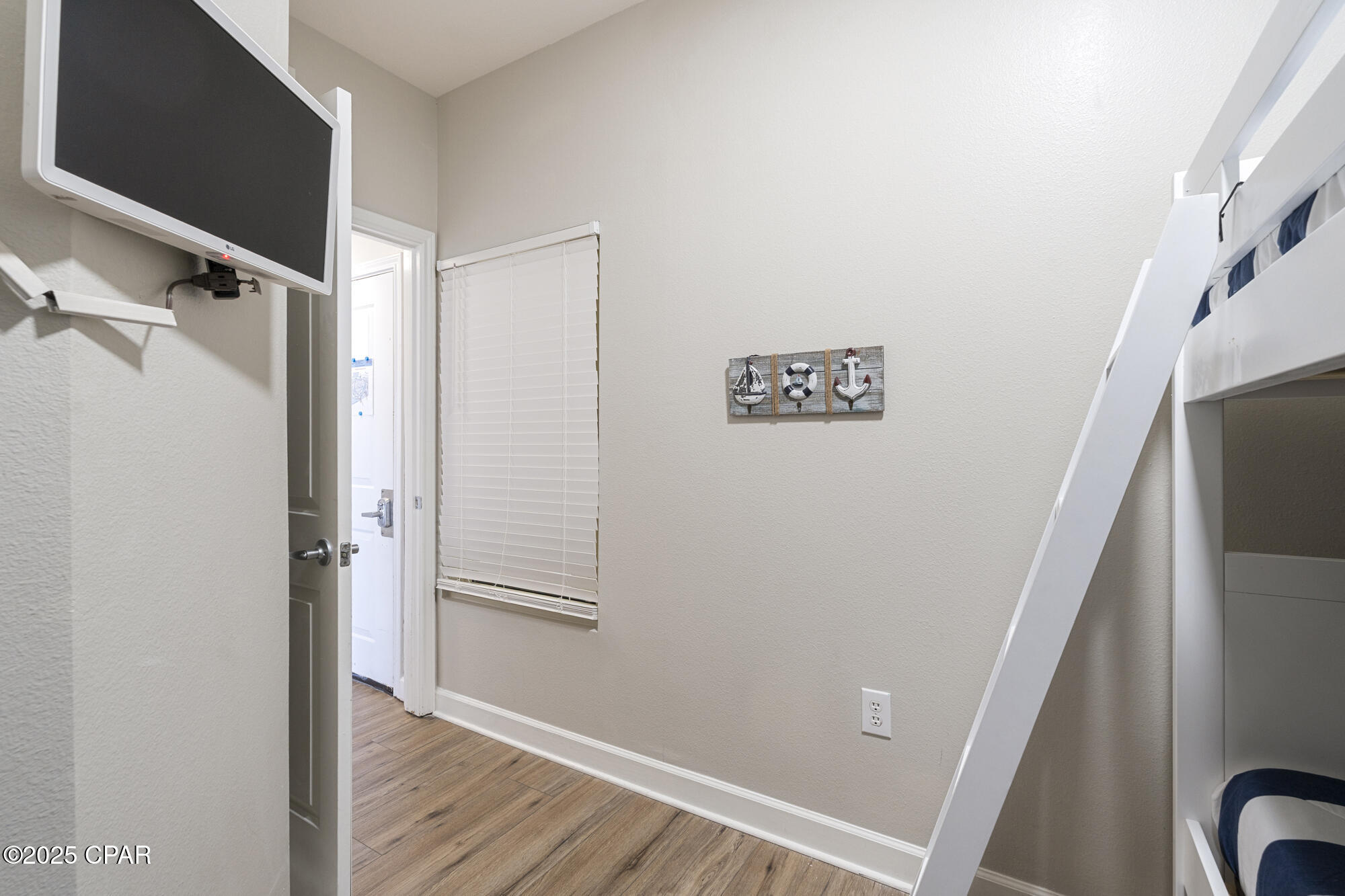 Image 31 For 9900 Thomas Drive 1920