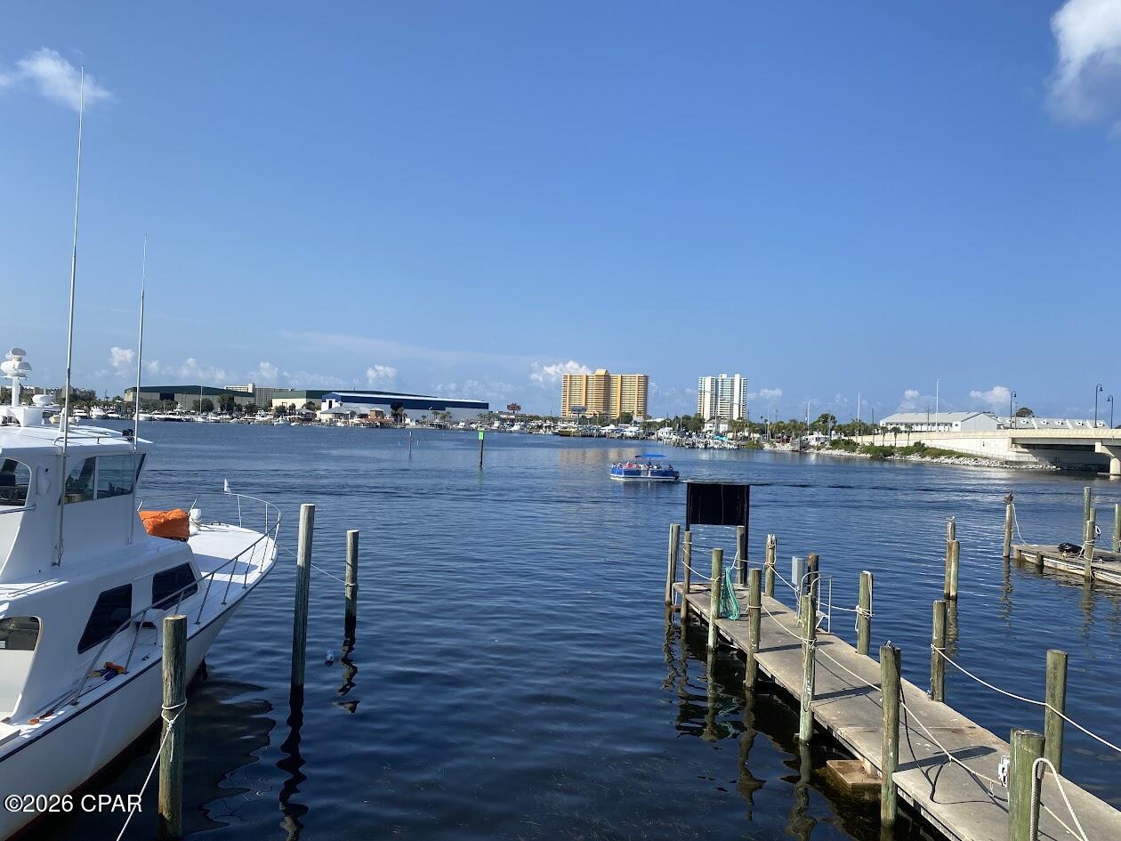 Image 32 For 6903 Lagoon Drive 52