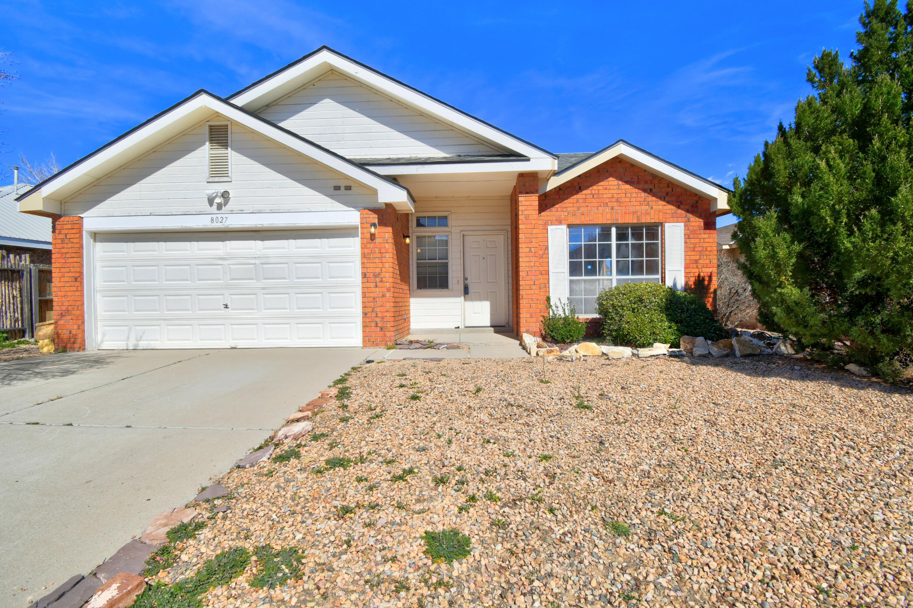 8027 Vinemont Place, Albuquerque NM 87120
