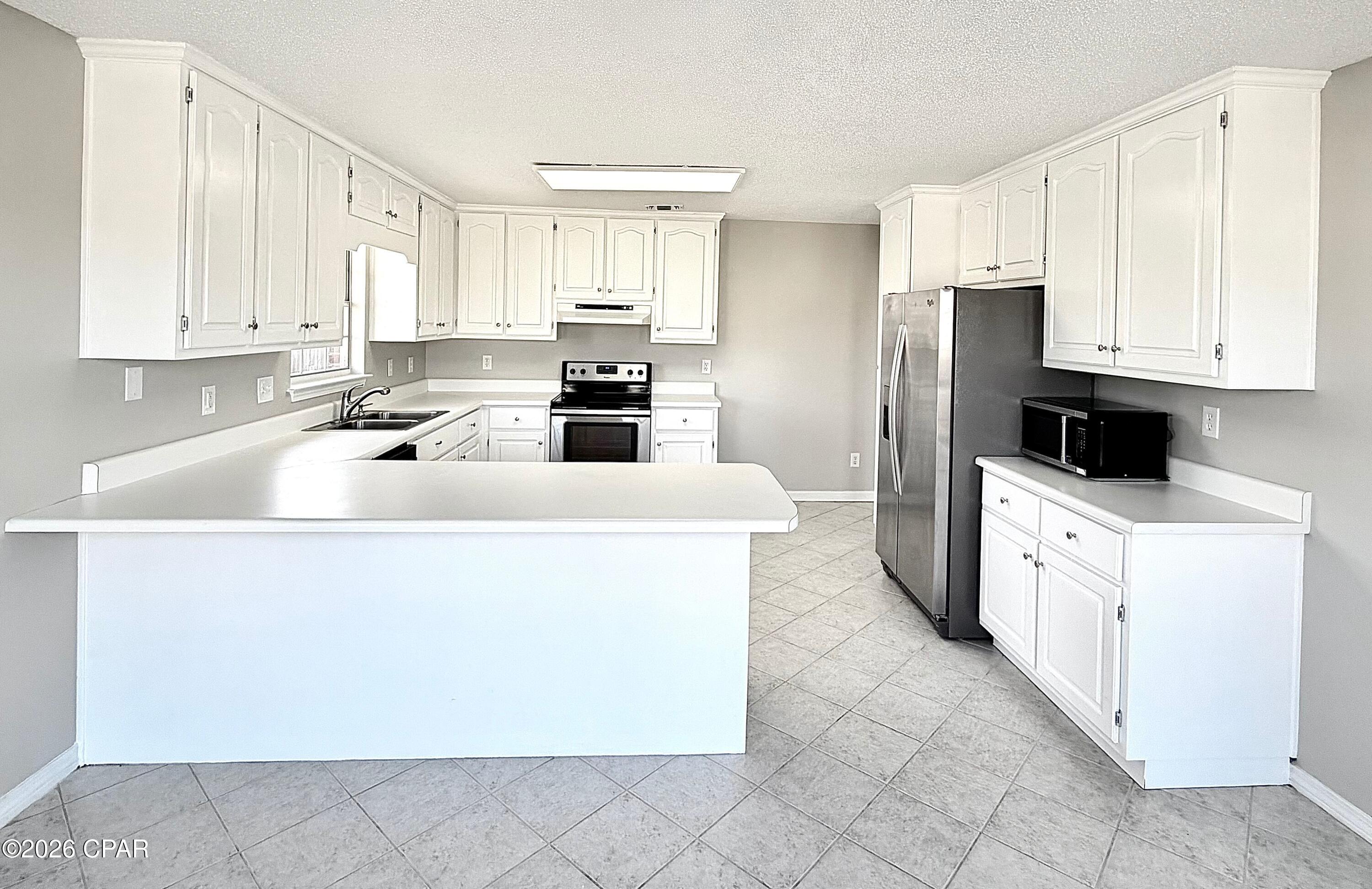 Image 16 For 8116 Heritage Woods Lane