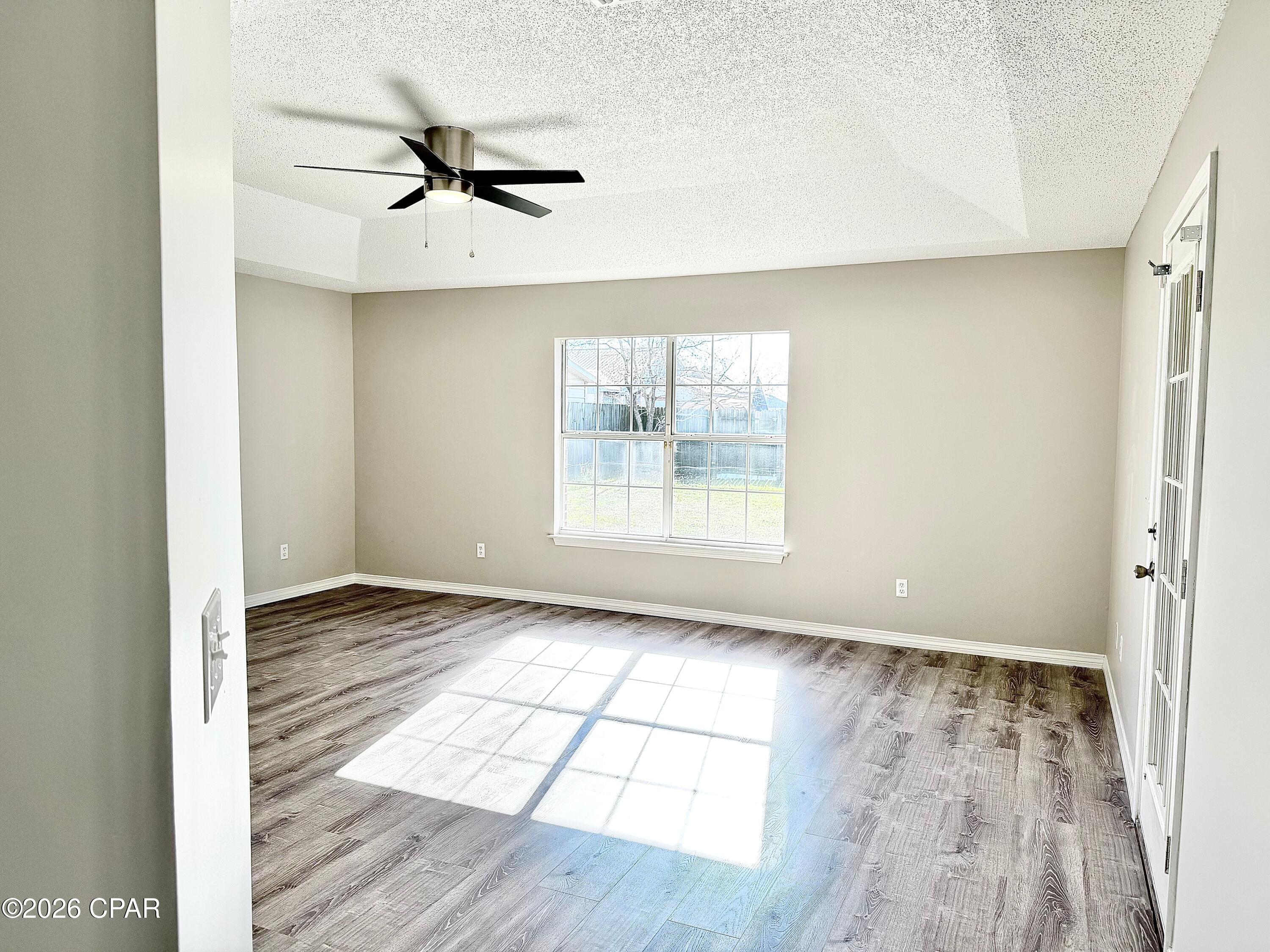 Image 22 For 8116 Heritage Woods Lane