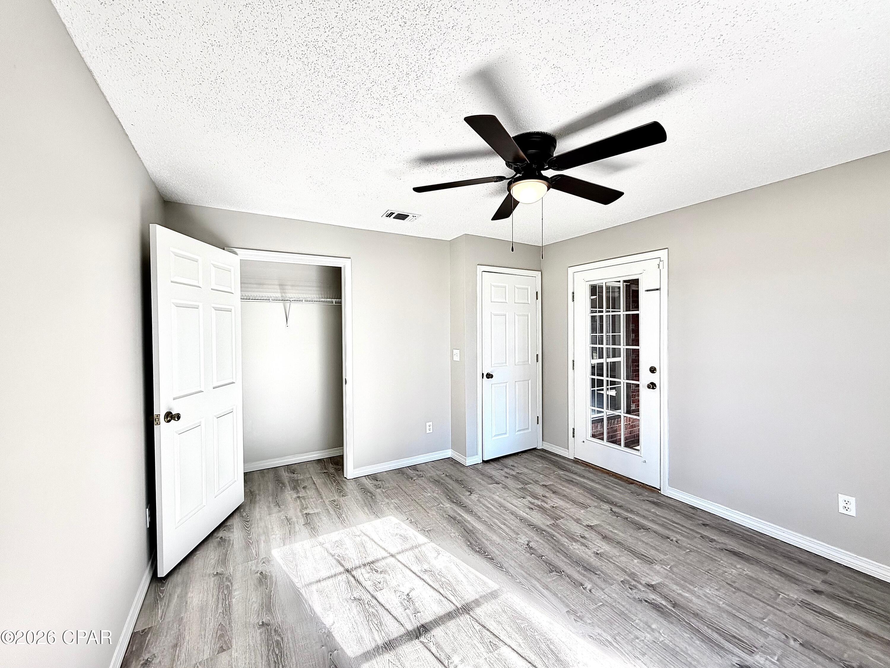 Image 27 For 8116 Heritage Woods Lane