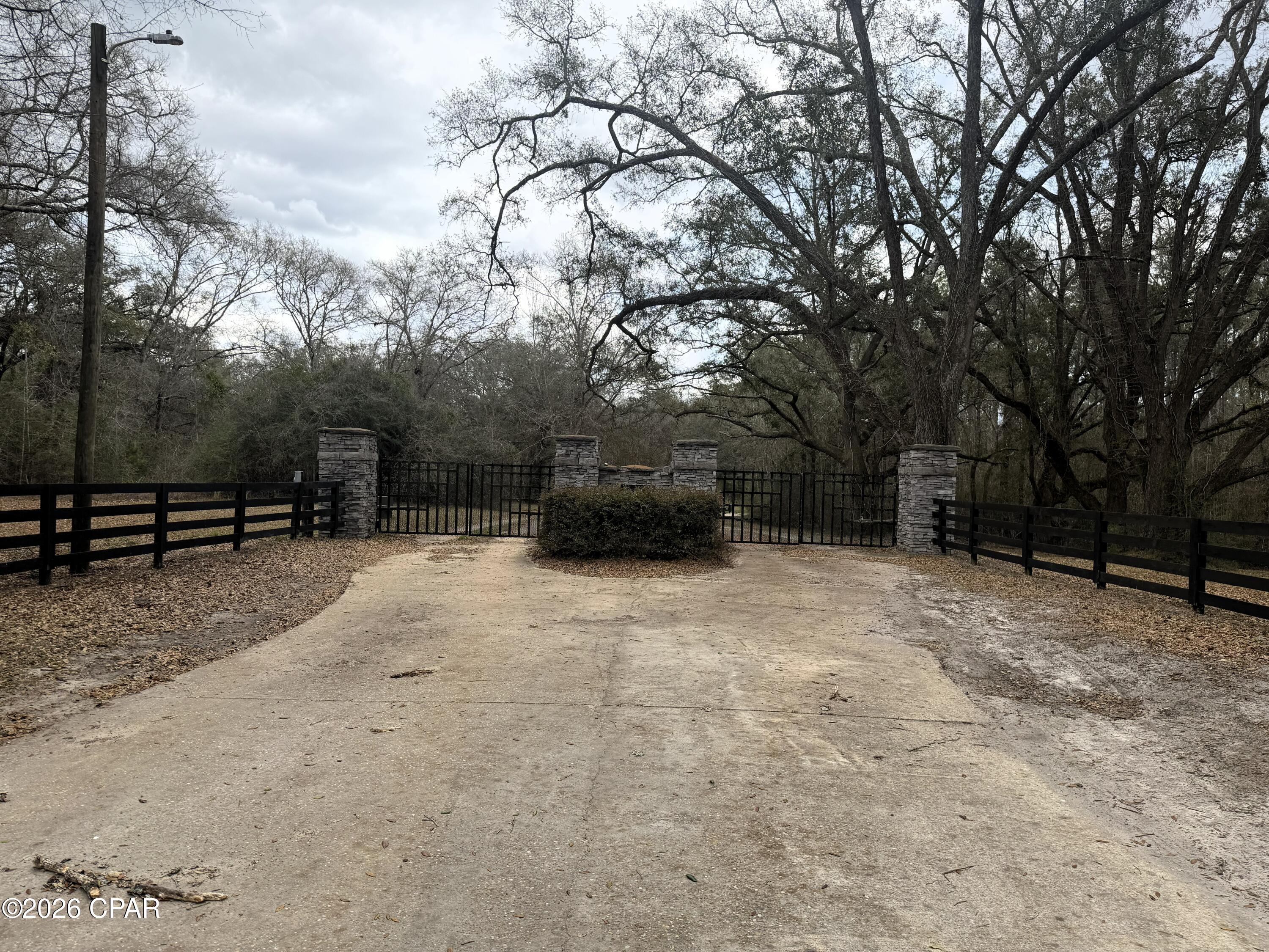 Image 8 For 00 Red Oak Lane