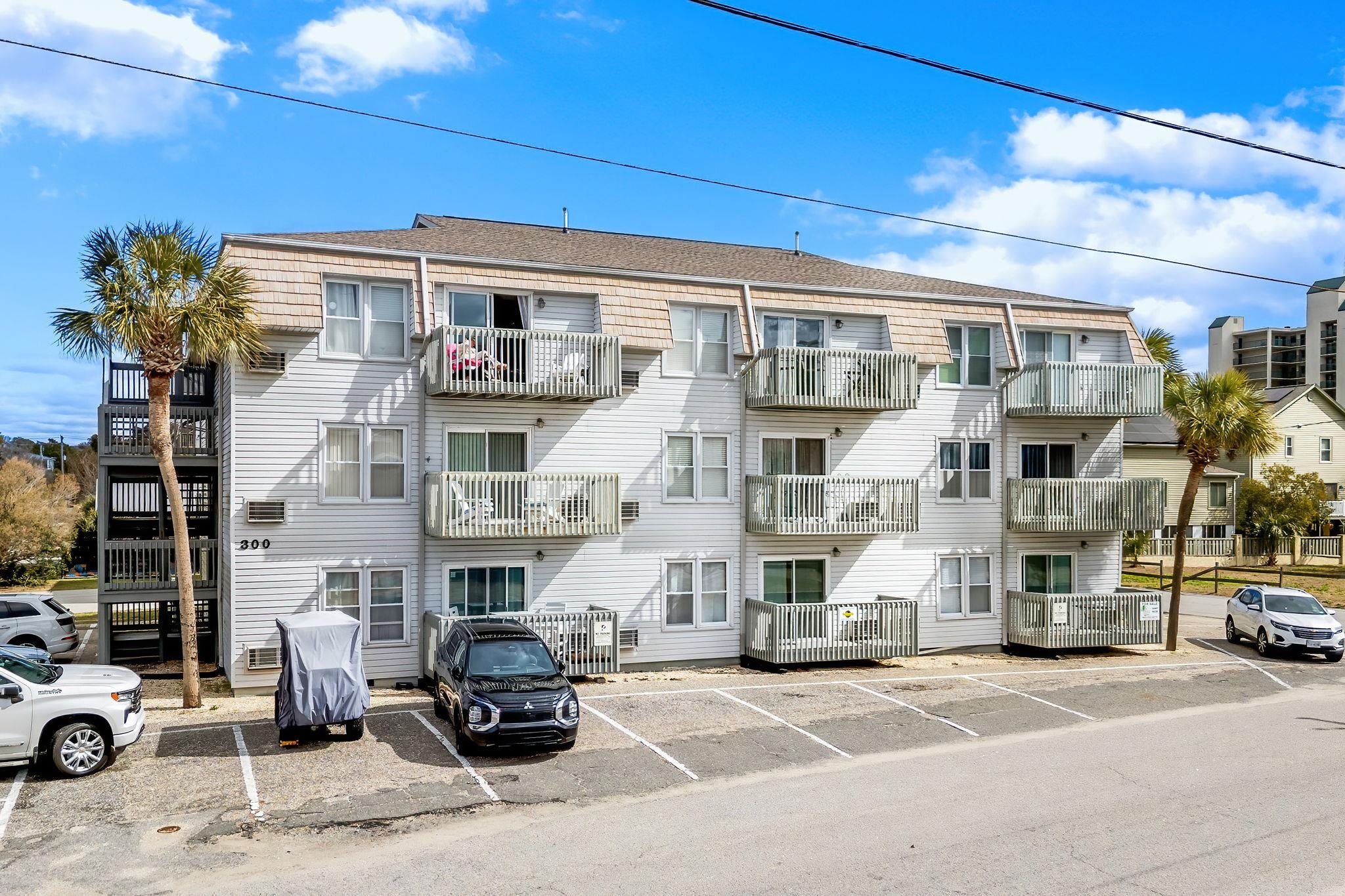 300 47th Ave. N UNIT 1B North Myrtle Beach, SC 29582