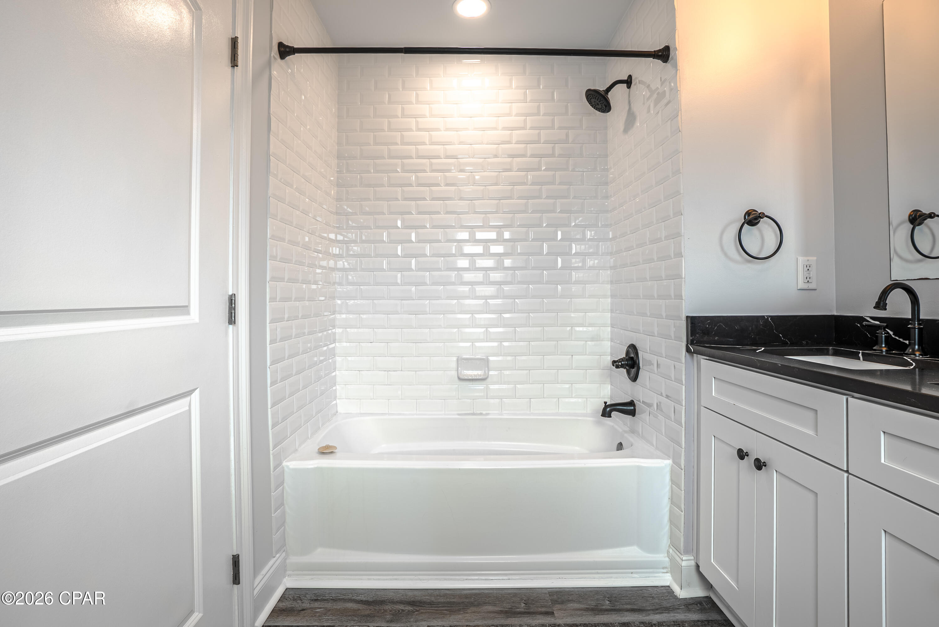 Listing photo id 31 for 4520 Misty Lane