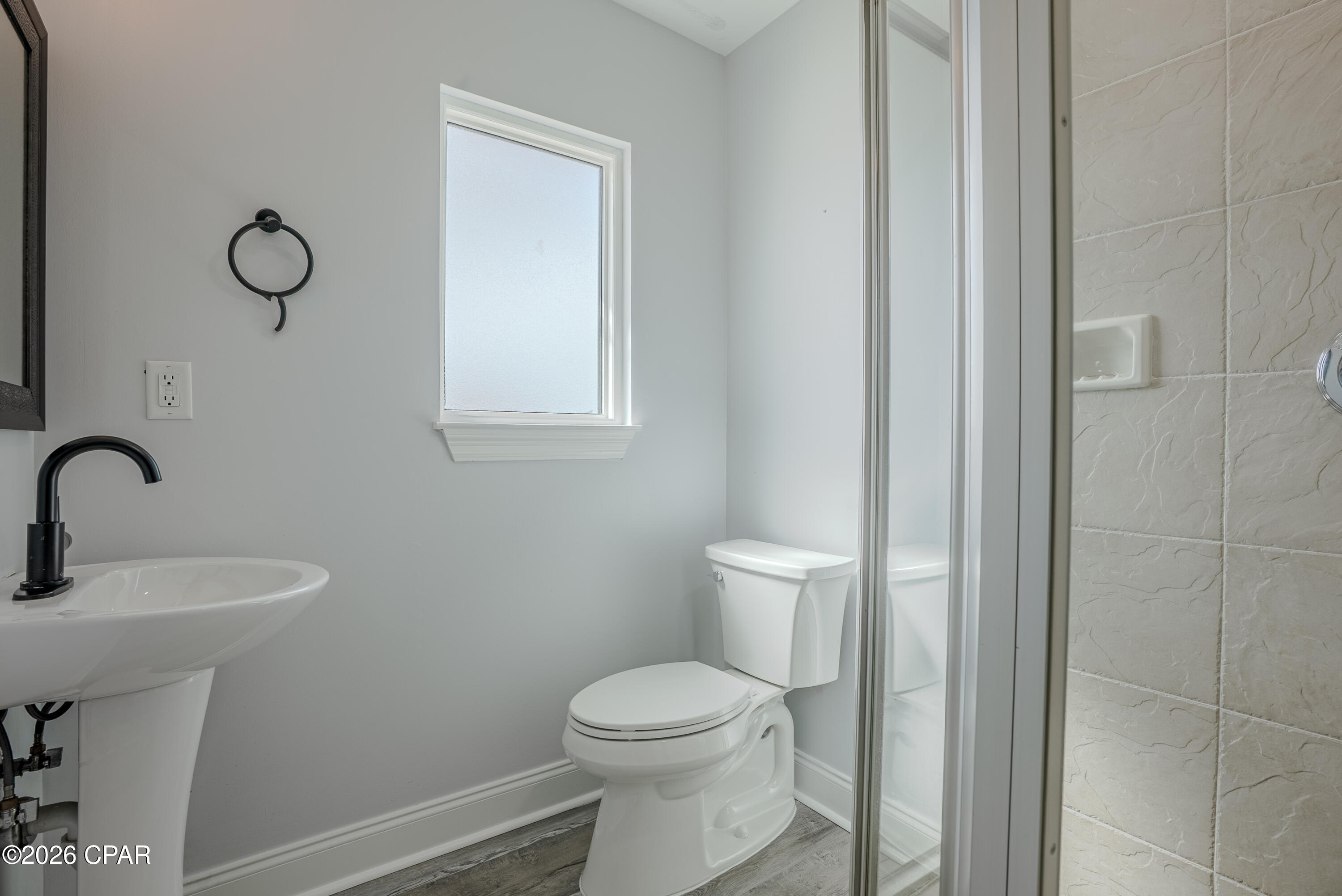 Listing photo id 36 for 4520 Misty Lane