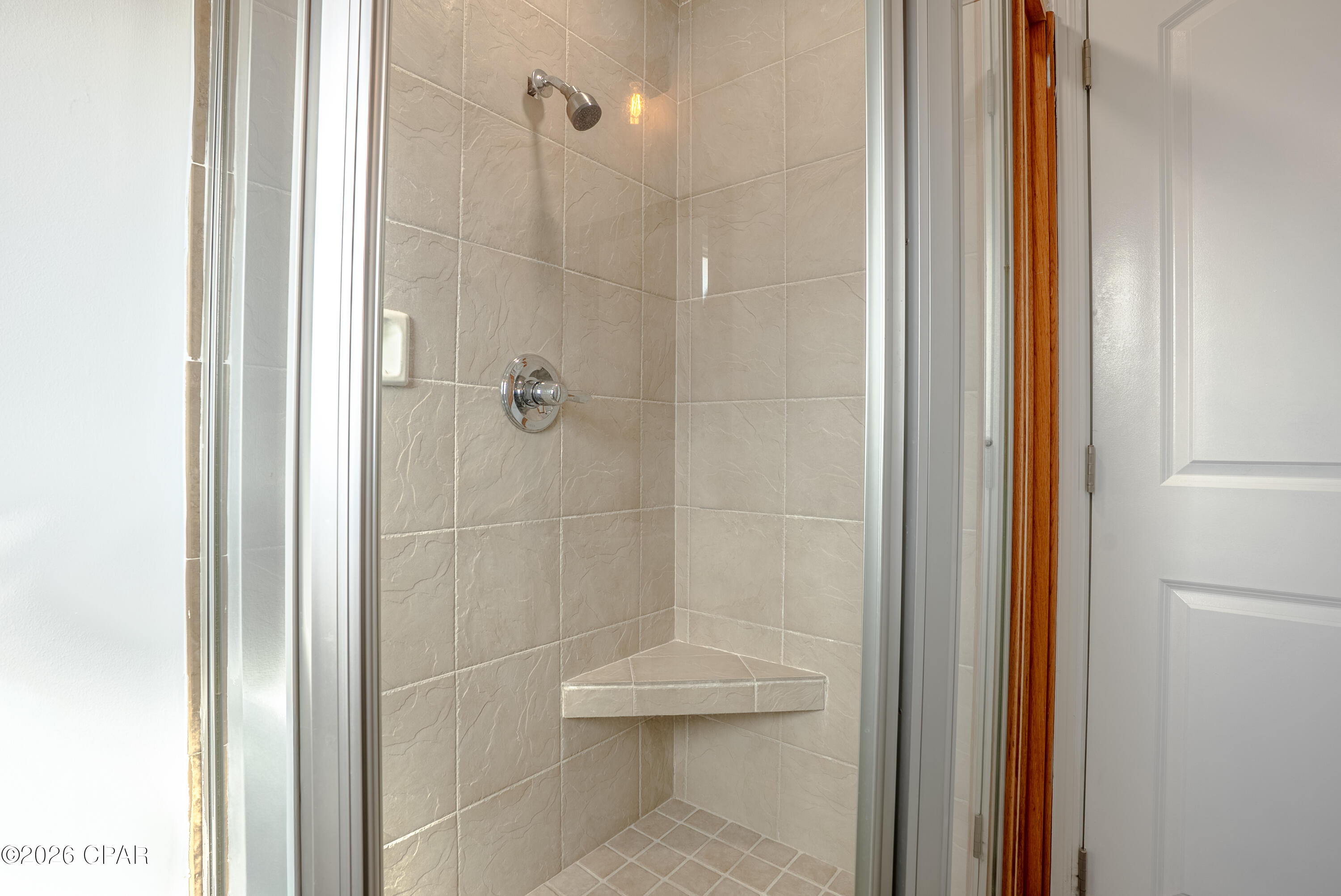 Listing photo id 37 for 4520 Misty Lane