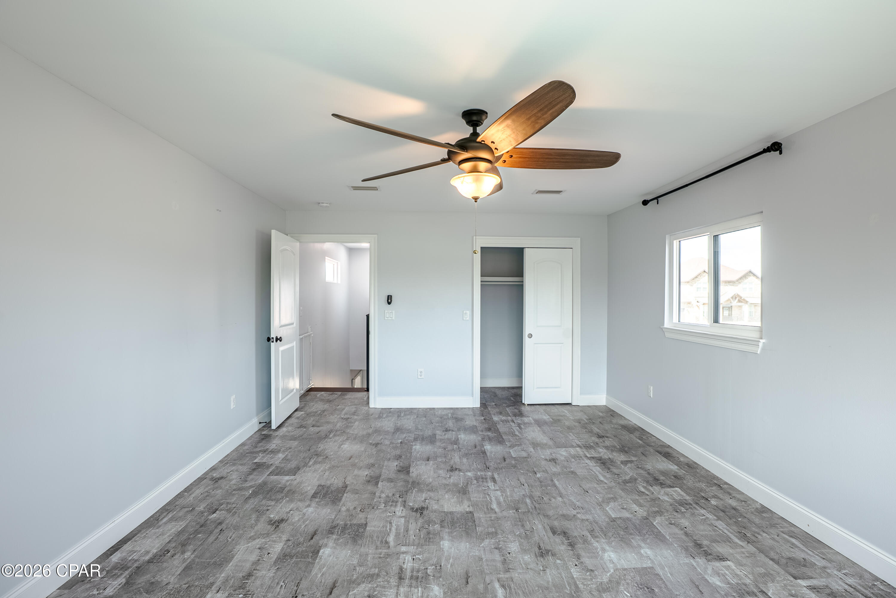 Listing photo id 40 for 4520 Misty Lane