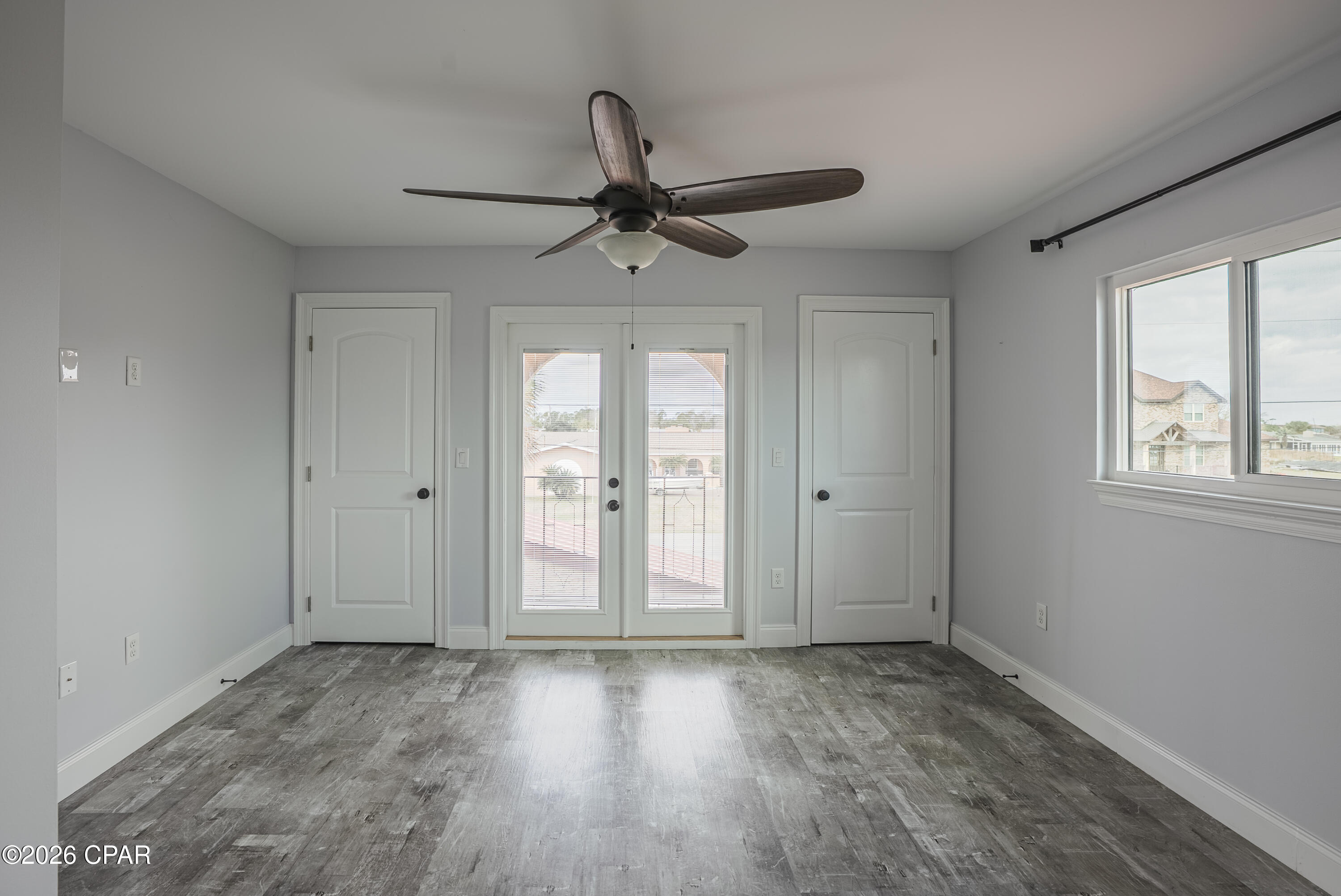 Listing photo id 43 for 4520 Misty Lane