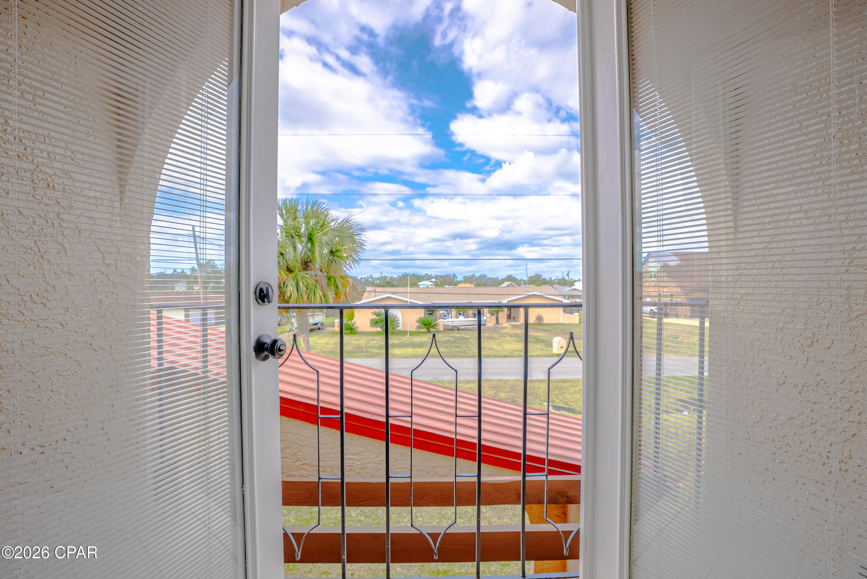 Listing photo id 44 for 4520 Misty Lane