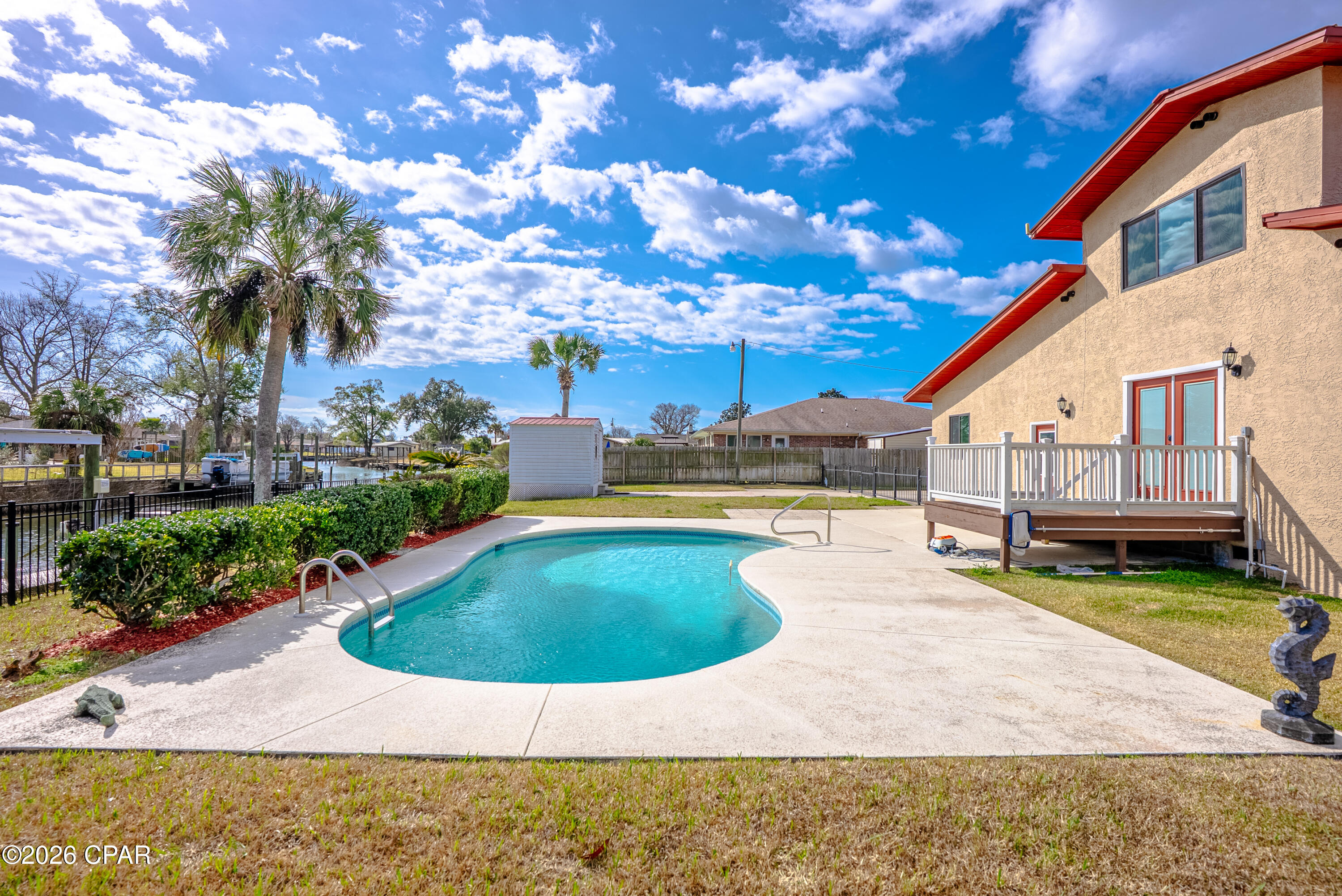 Listing photo id 47 for 4520 Misty Lane