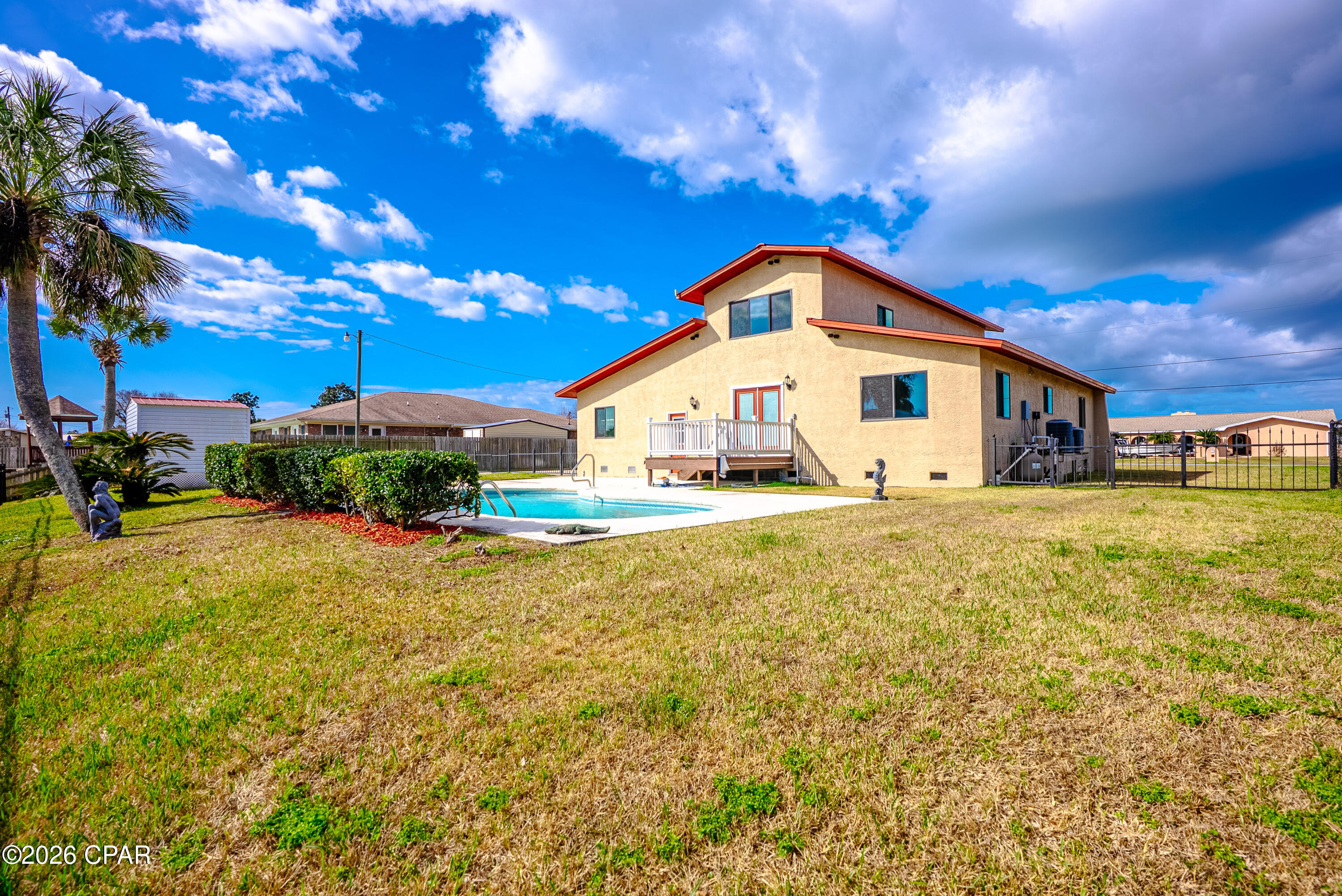 Listing photo id 49 for 4520 Misty Lane
