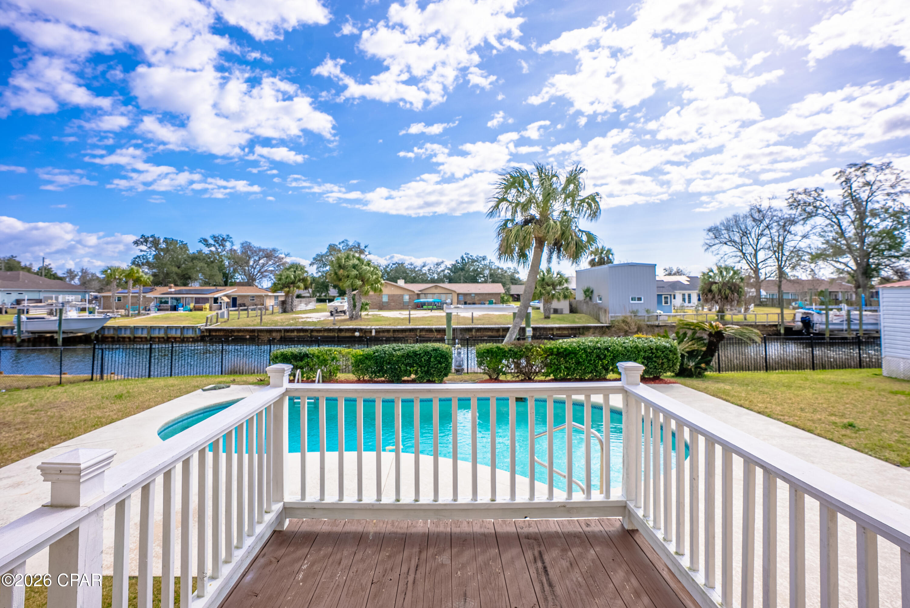 Listing photo id 53 for 4520 Misty Lane