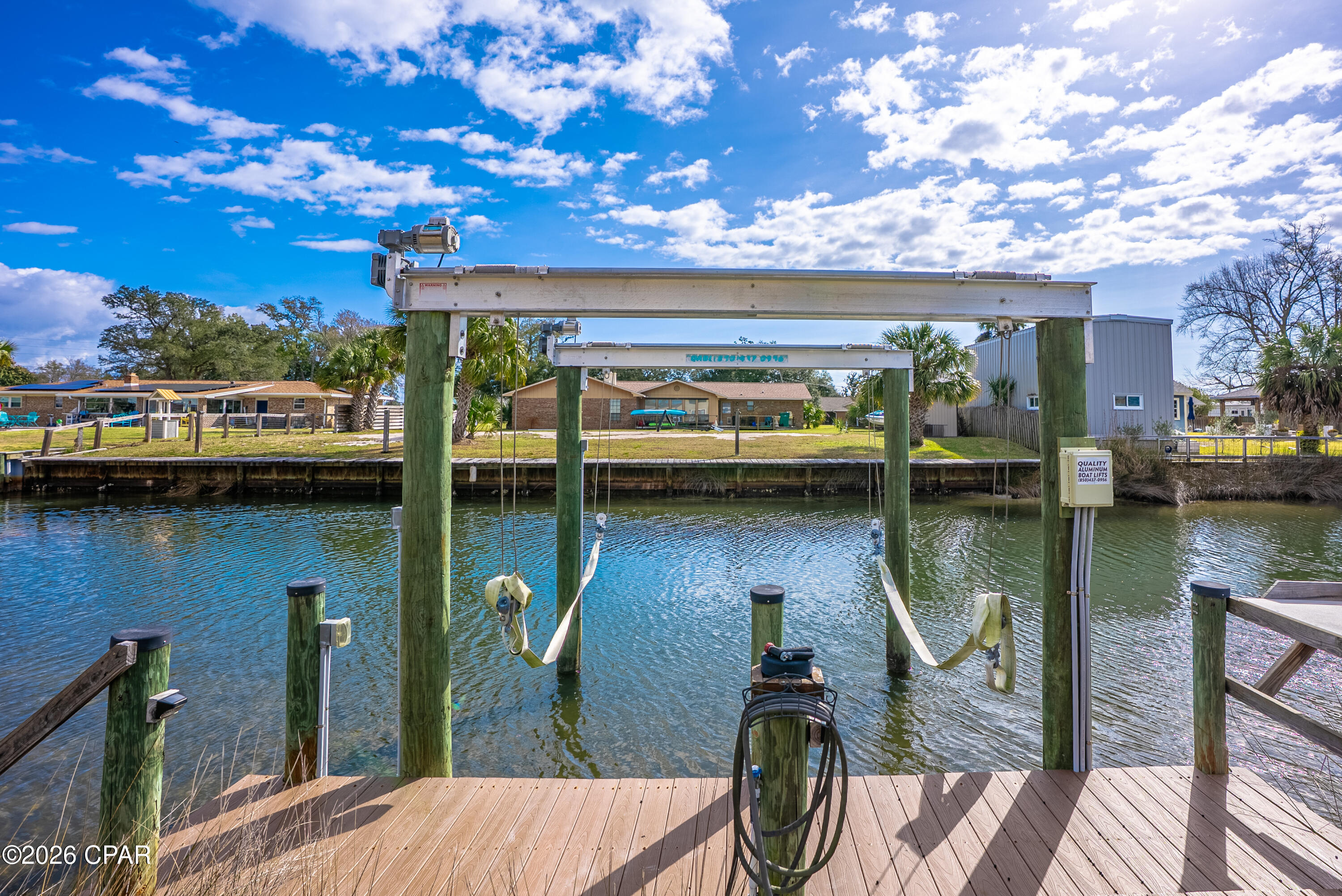 Listing photo id 6 for 4520 Misty Lane