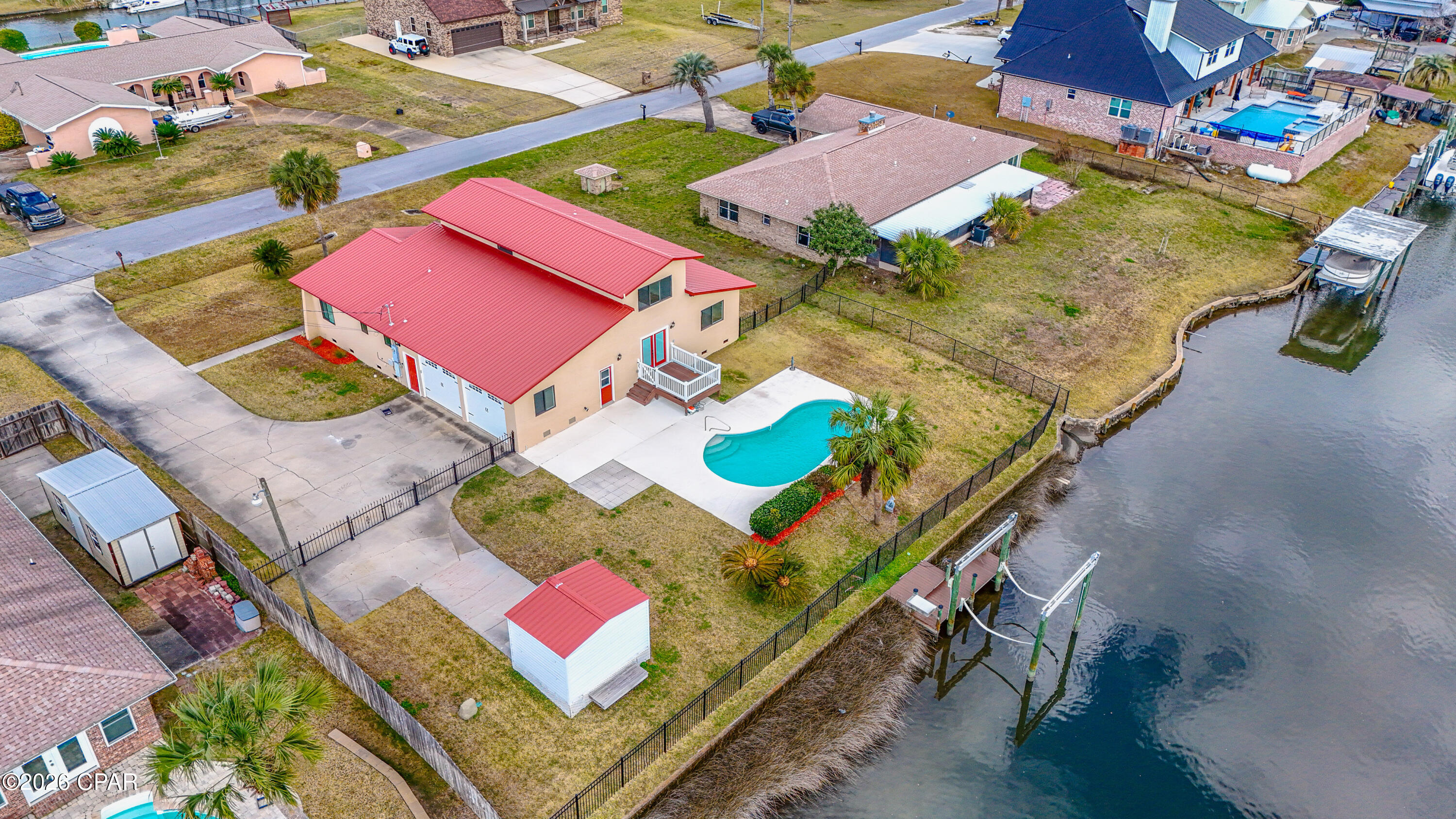 Listing photo id 68 for 4520 Misty Lane