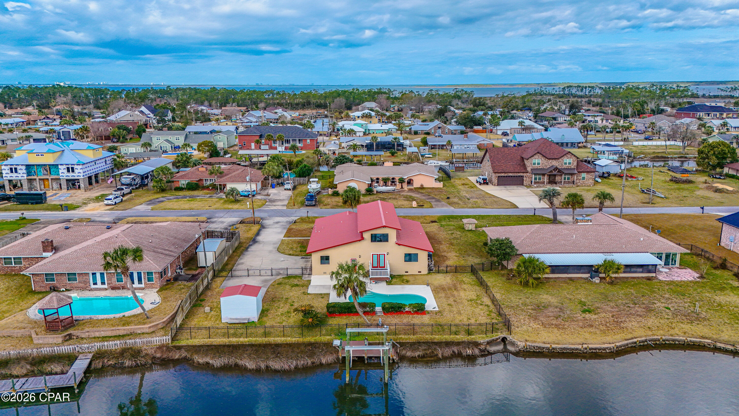 Listing photo id 72 for 4520 Misty Lane