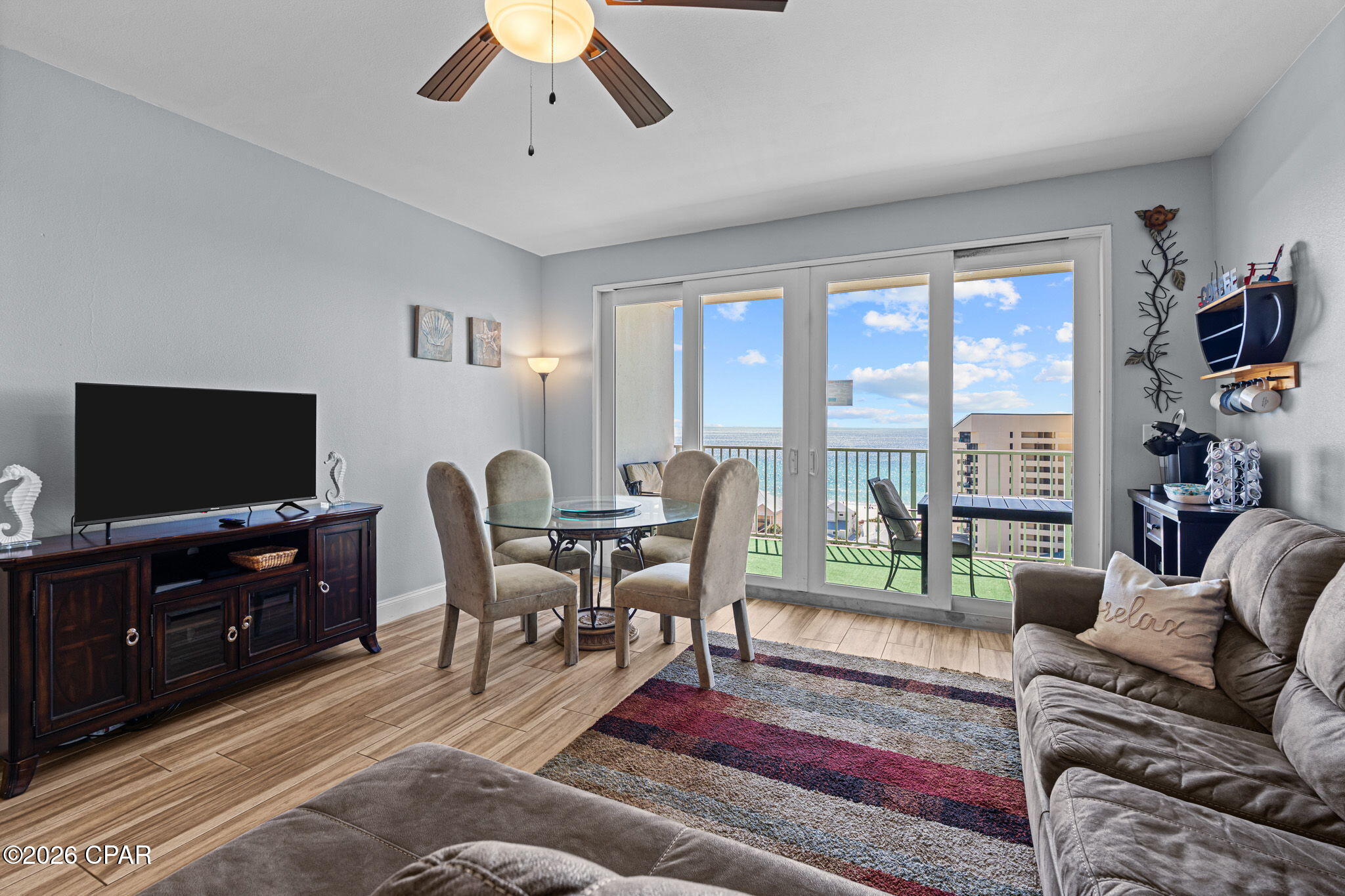 Image 10 For 9860 Thomas Drive 1006