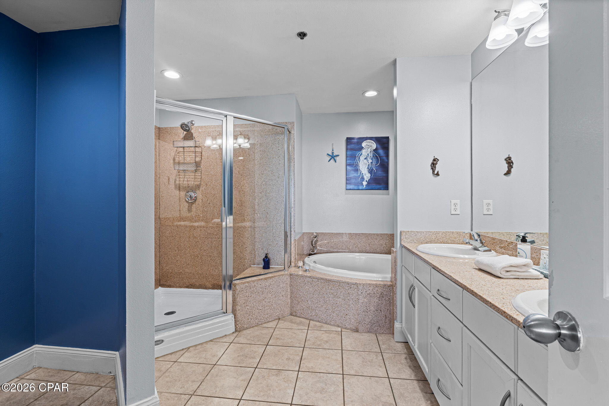 Image 15 For 9860 Thomas Drive 1006