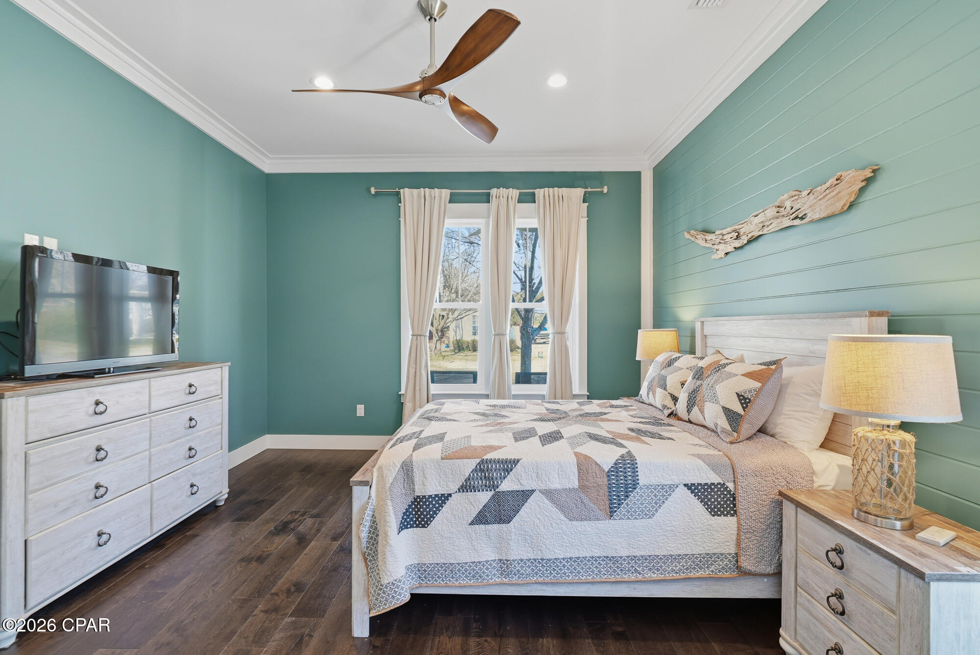 Image 14 For 401 Liverpool Avenue