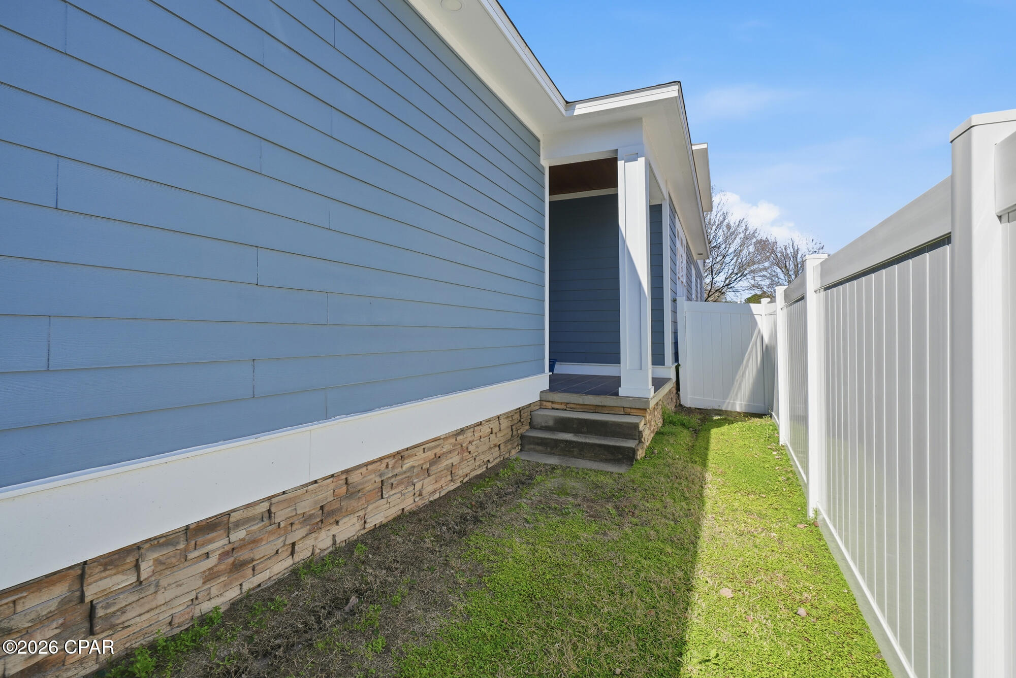 Image 47 For 401 Liverpool Avenue