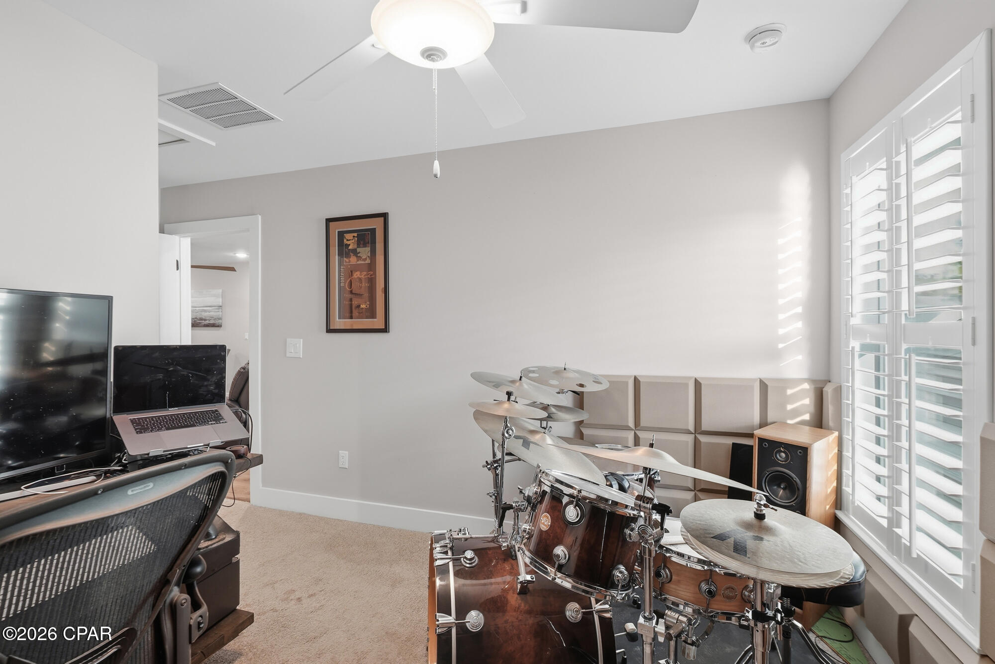 Image 35 For 725 Landing Circle