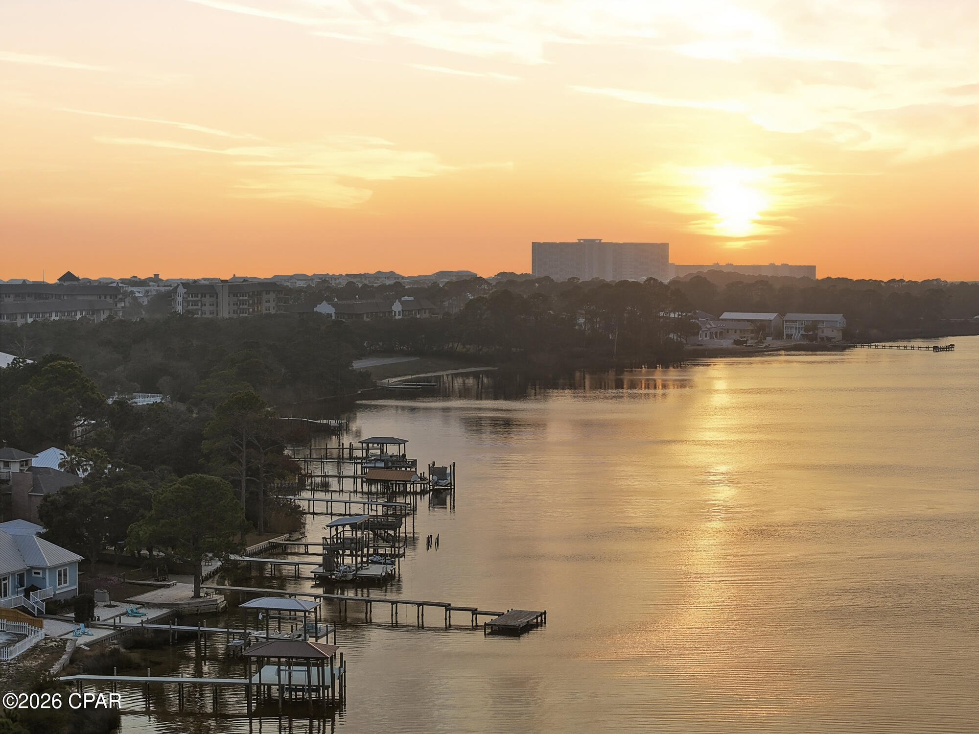 Image 42 For 725 Landing Circle