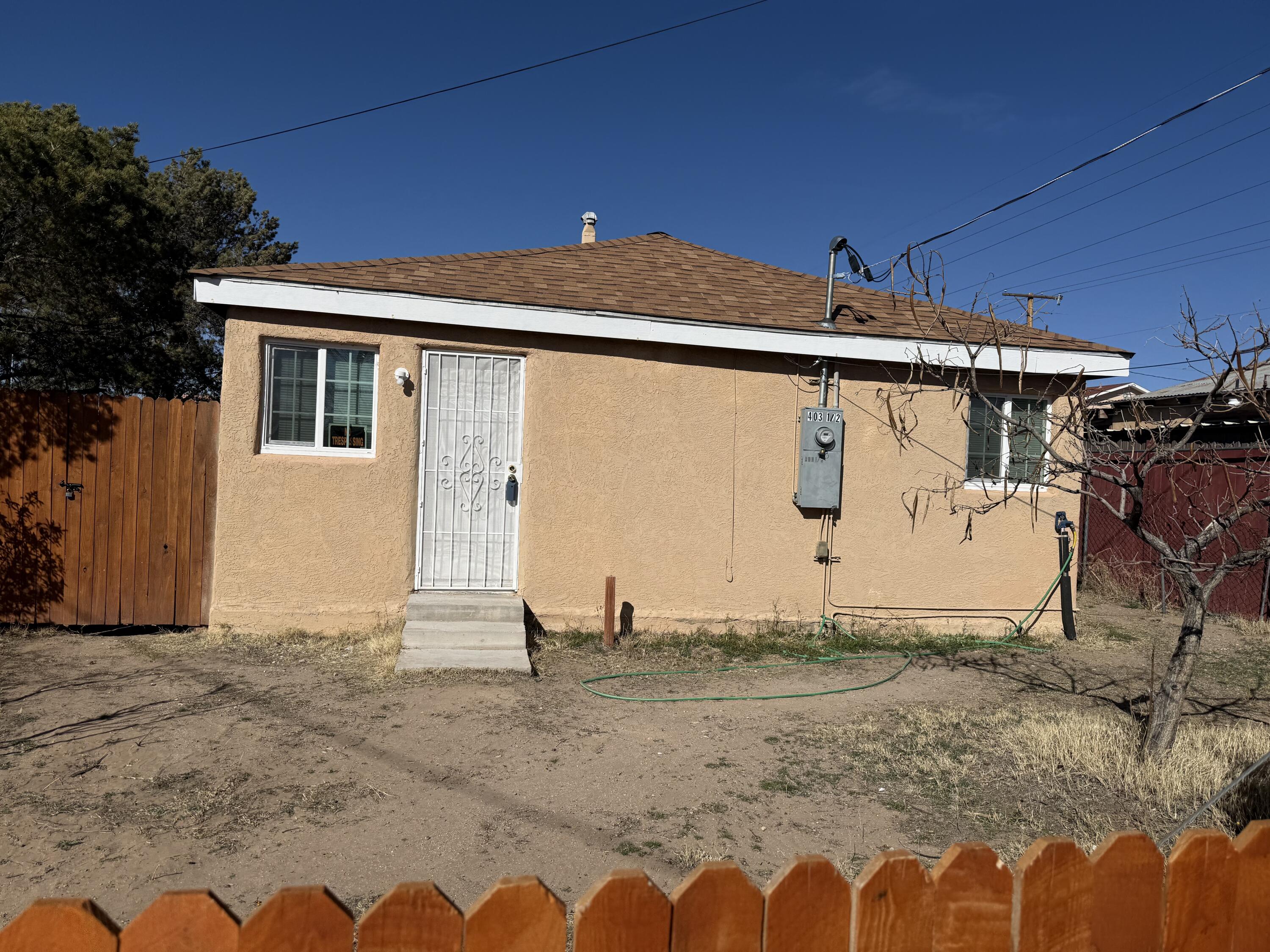 403 Aspen Avenue, Albuquerque NM 87102