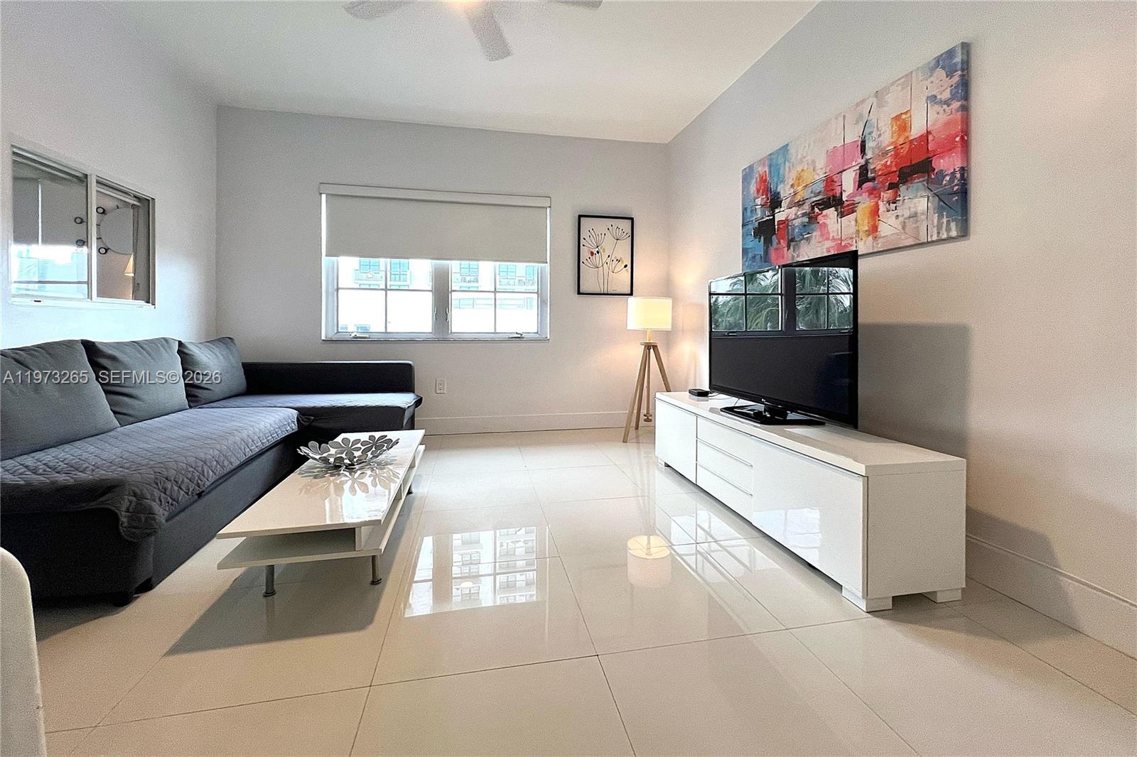 Del Rio Condo