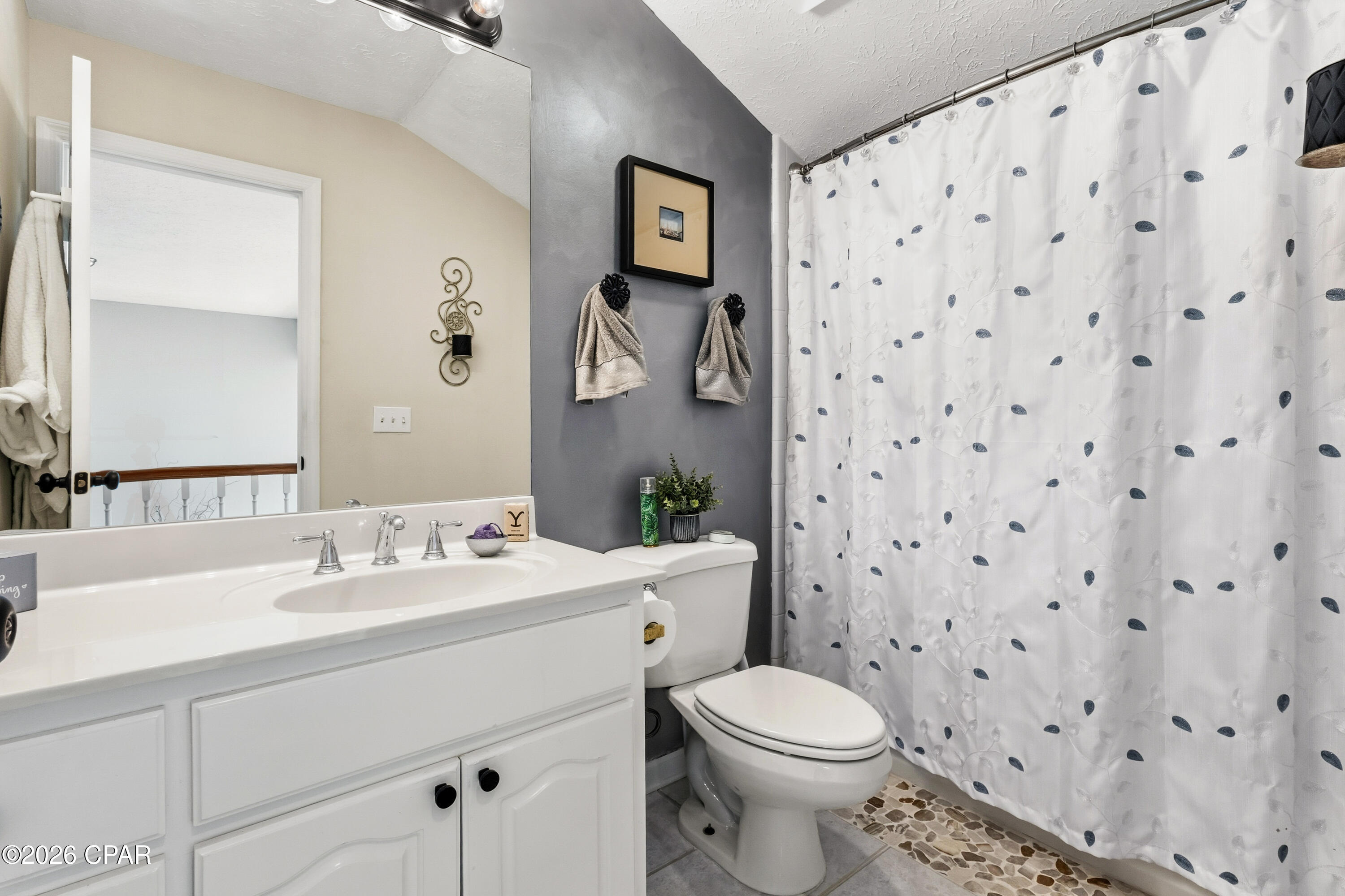 Image 13 For 2411 Country Club Drive