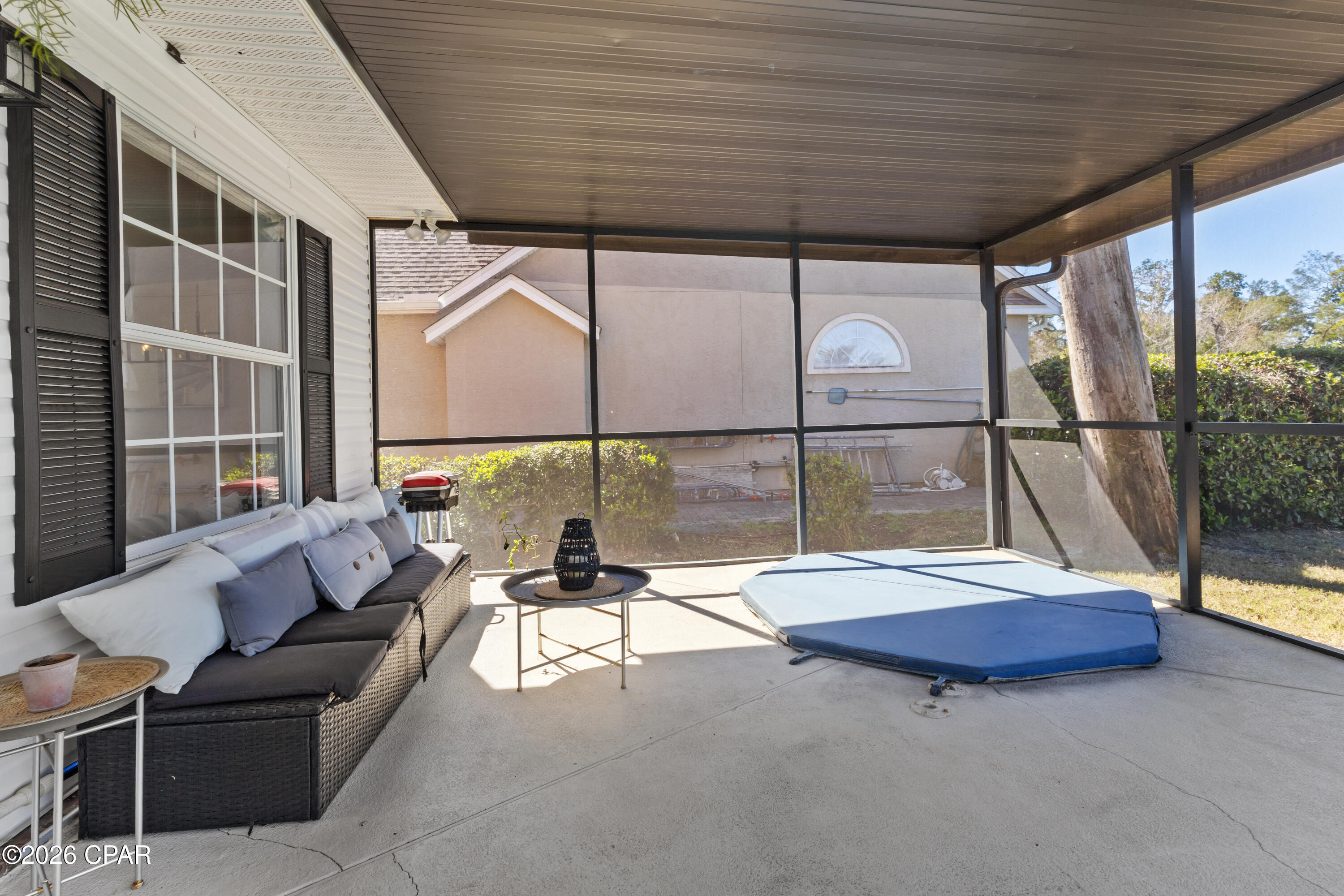 Image 30 For 2411 Country Club Drive