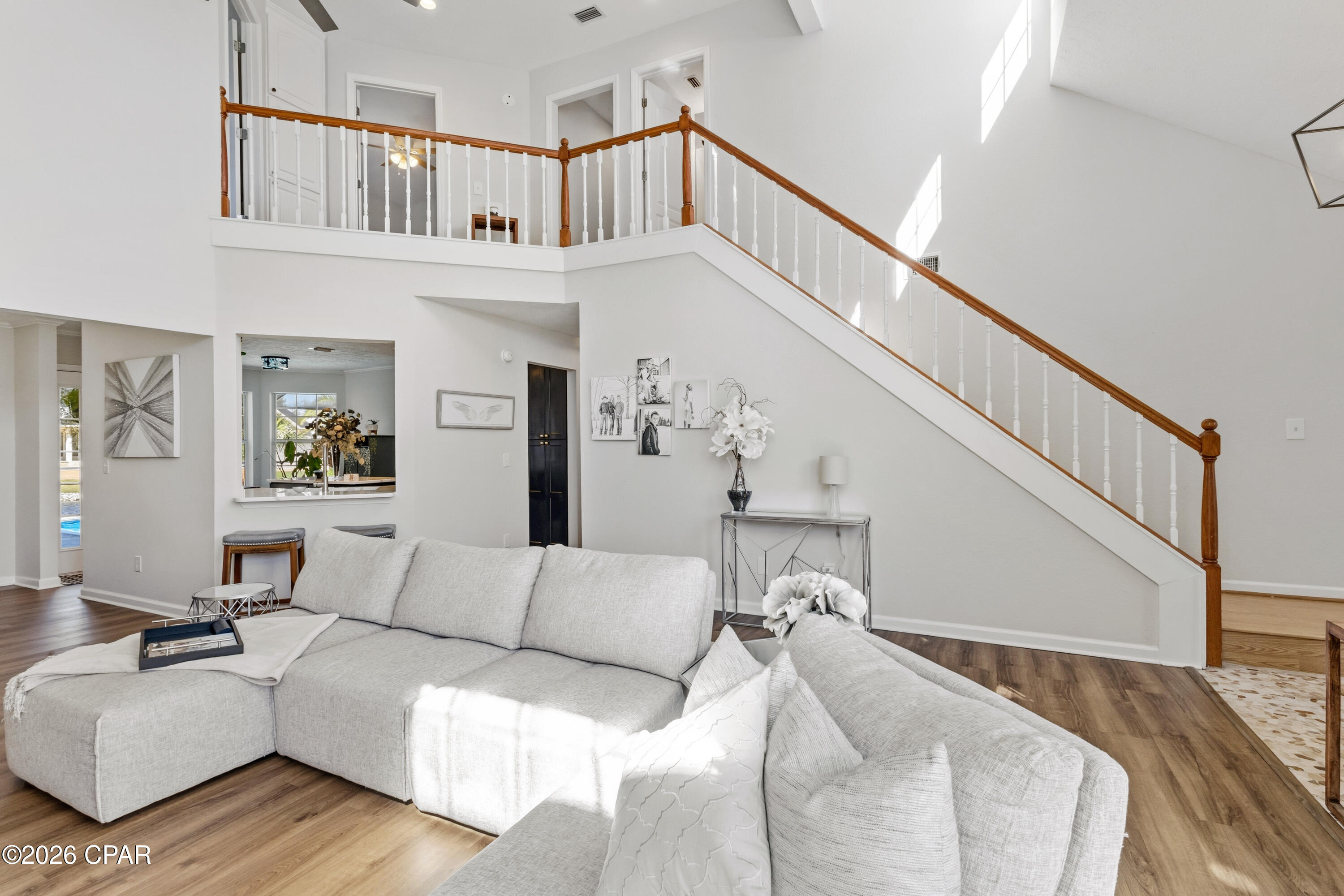 Image 4 For 2411 Country Club Drive